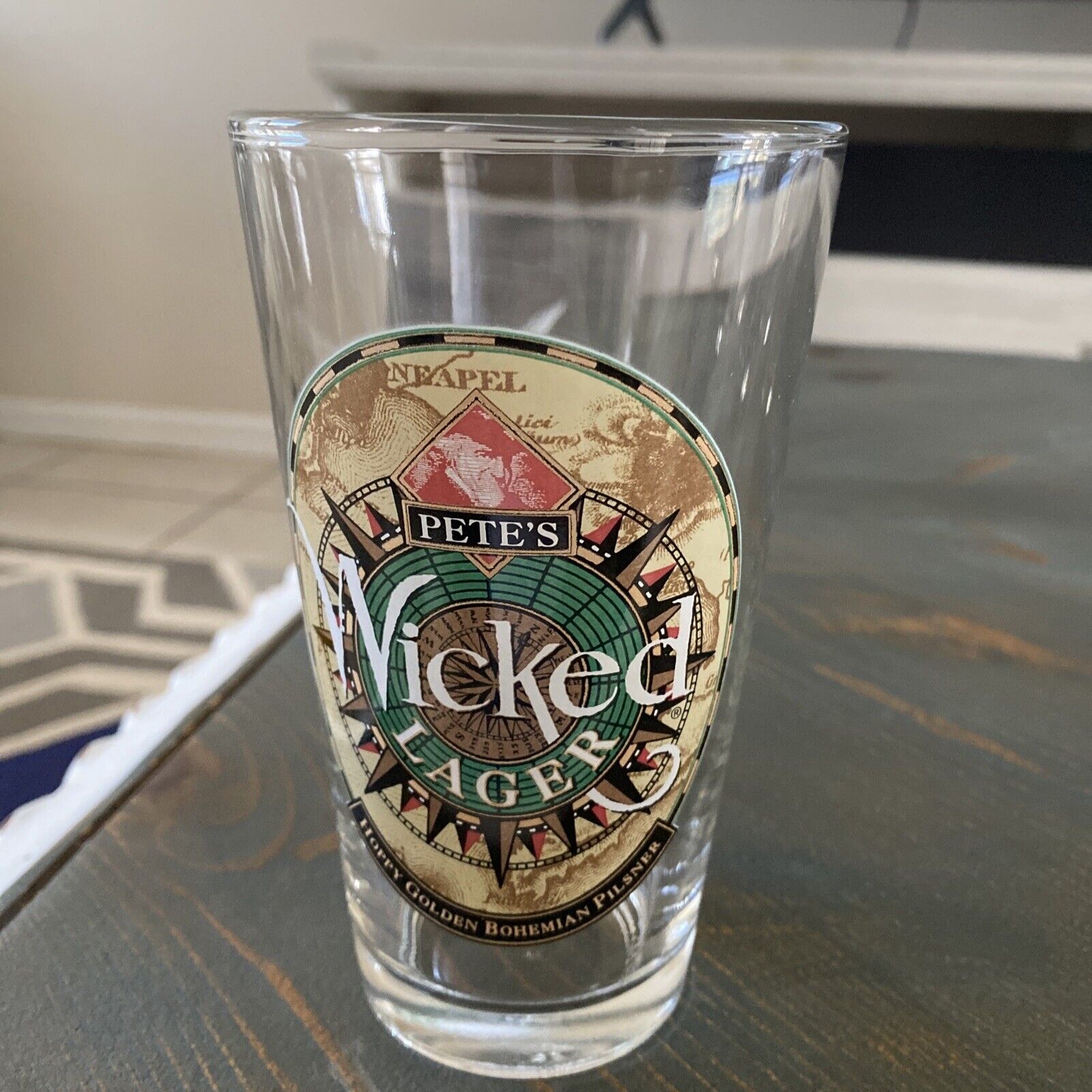 Pete’s Wicked Lager Brewery Pint Beer Glass New Bar Man Cave