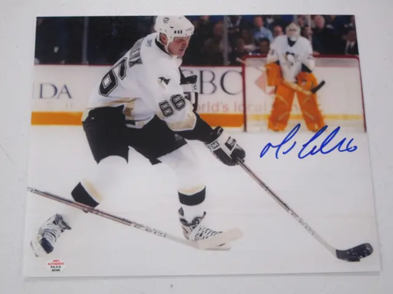 Mario Lemieux of the Pittsburgh Penguins signed autographed 8x10 photo PAAS COA