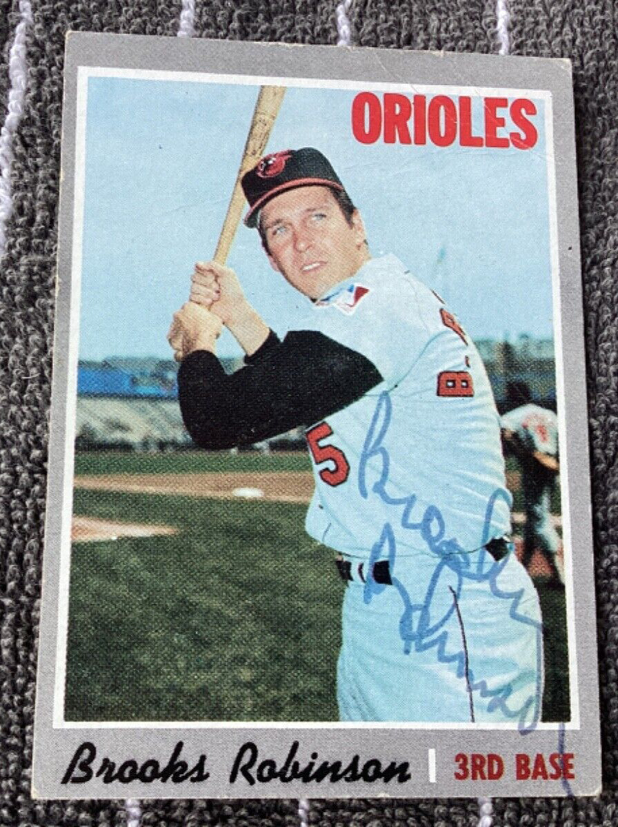 BROOKS ROBINSON Personally Autographed Signed 1970 ORIOLES TOPPS Card #230