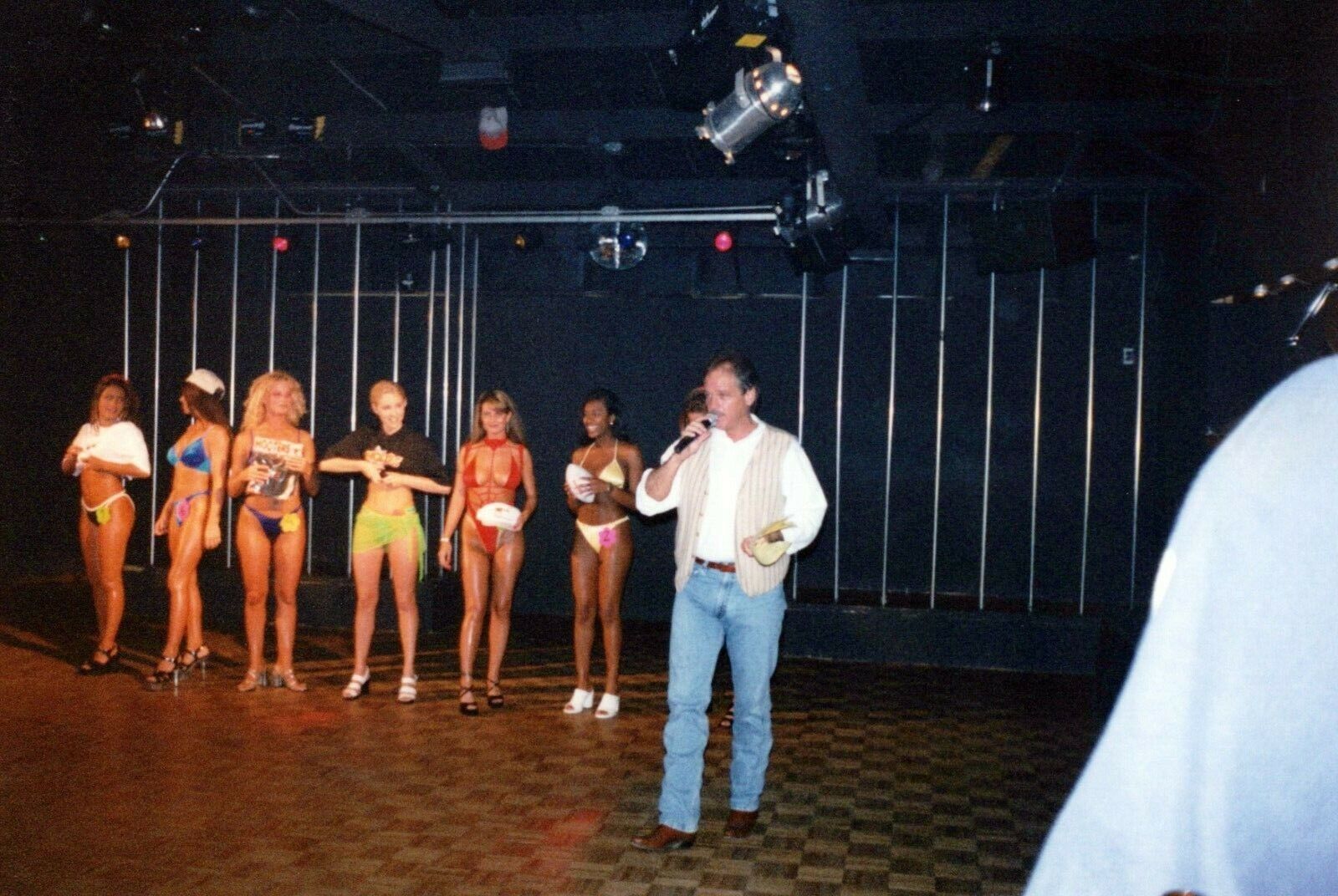 Vintage 1990s Found Photo - Sexy Bikini Models Wait On Stage While Judges Score
