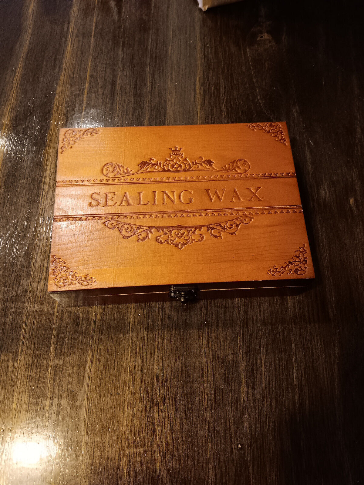 Sealing Wax Kit in Nice Wooden Box