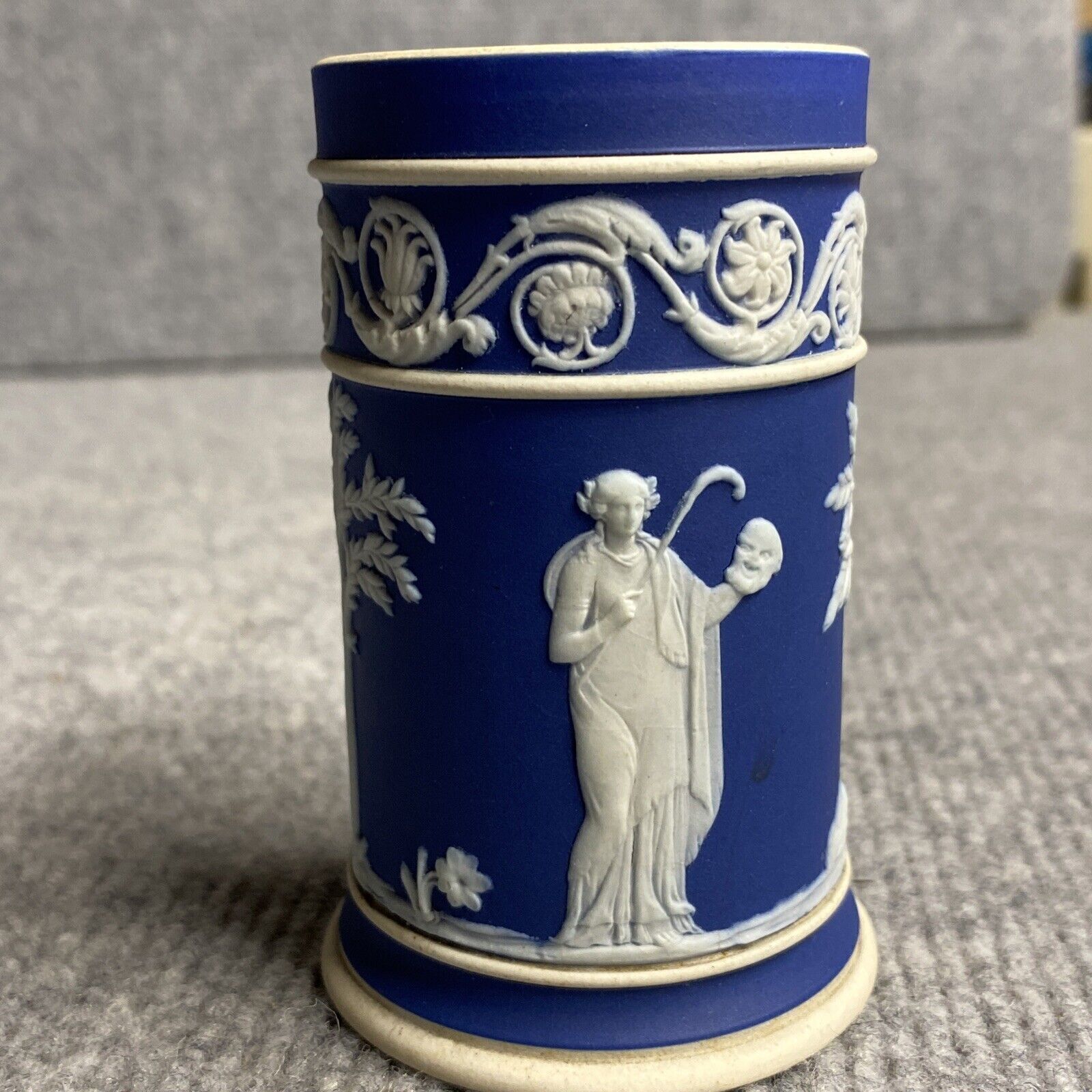 Antique WEDGWOOD Tall Cyclinder Match Holder / Toothpick 