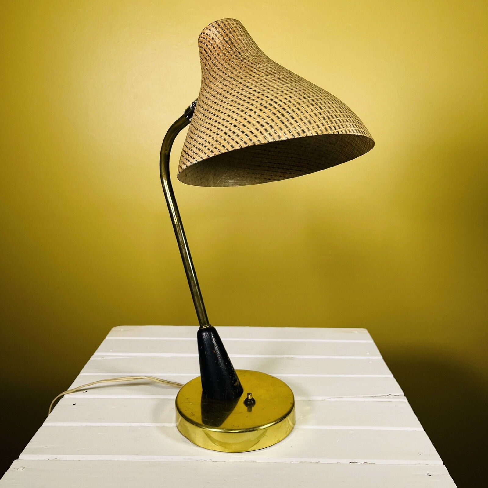 Vintage Mid Century Lamp Gooseneck Brass Fiberglass Shade Desk Lamp Table Lamp