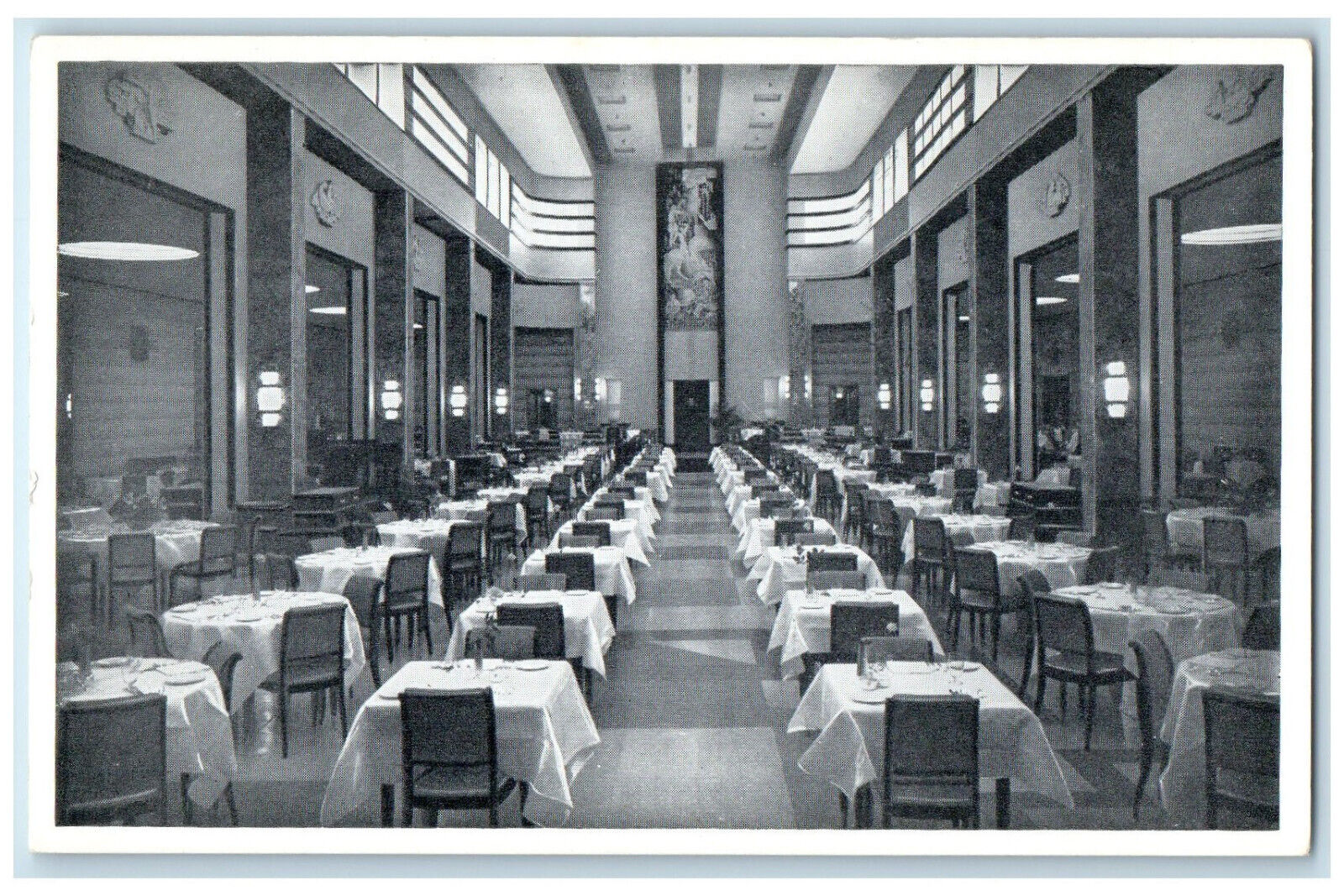 c1940s 9th Floor Restaurant of T Eaton Co Limited Store Montreal Canada Postcard
