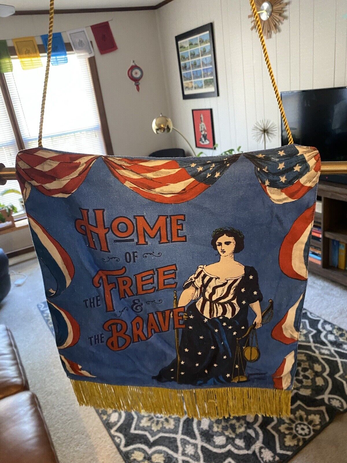 Victorian Trading  Company Patriotic Antique Style Fringed Banner