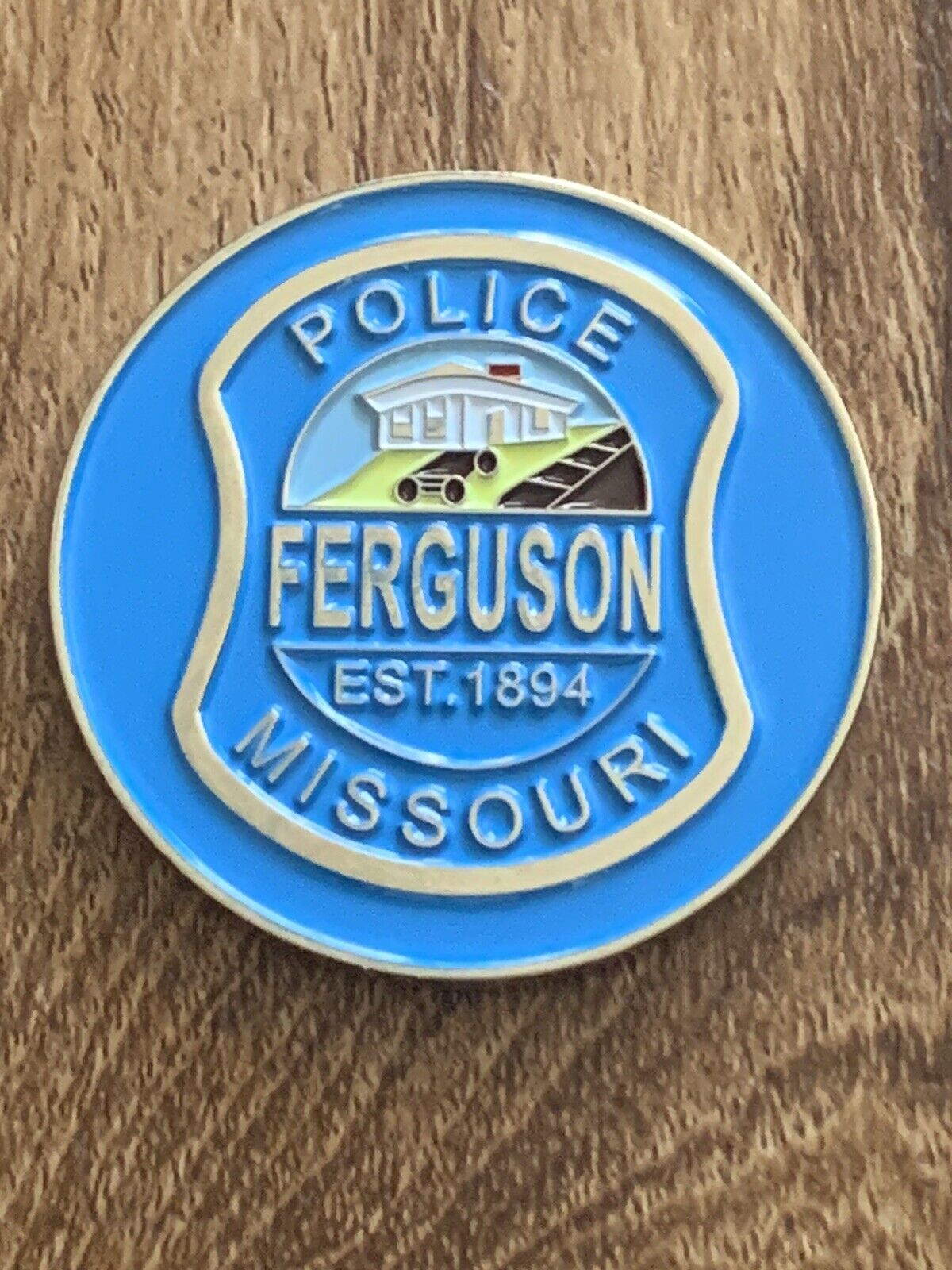 E86 MISSOURI FERGUSON POLICE OFFICER Department Riots CHALLENGE COIN