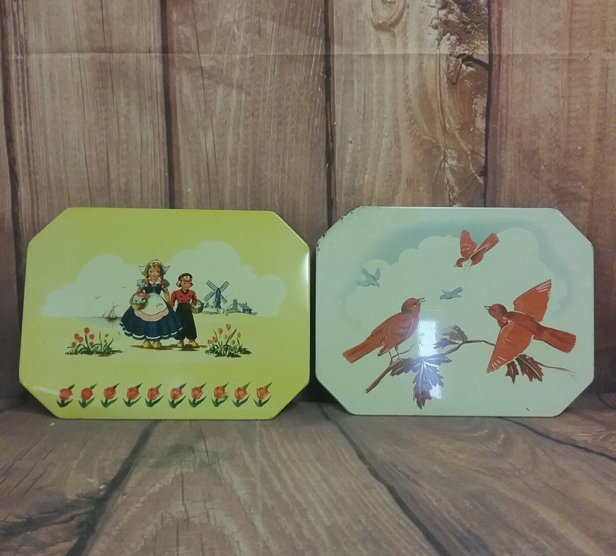 VINTAGE 1950\'s PRO-TEX METAL Dutch Boy Girl And Cardinals Table Coasters