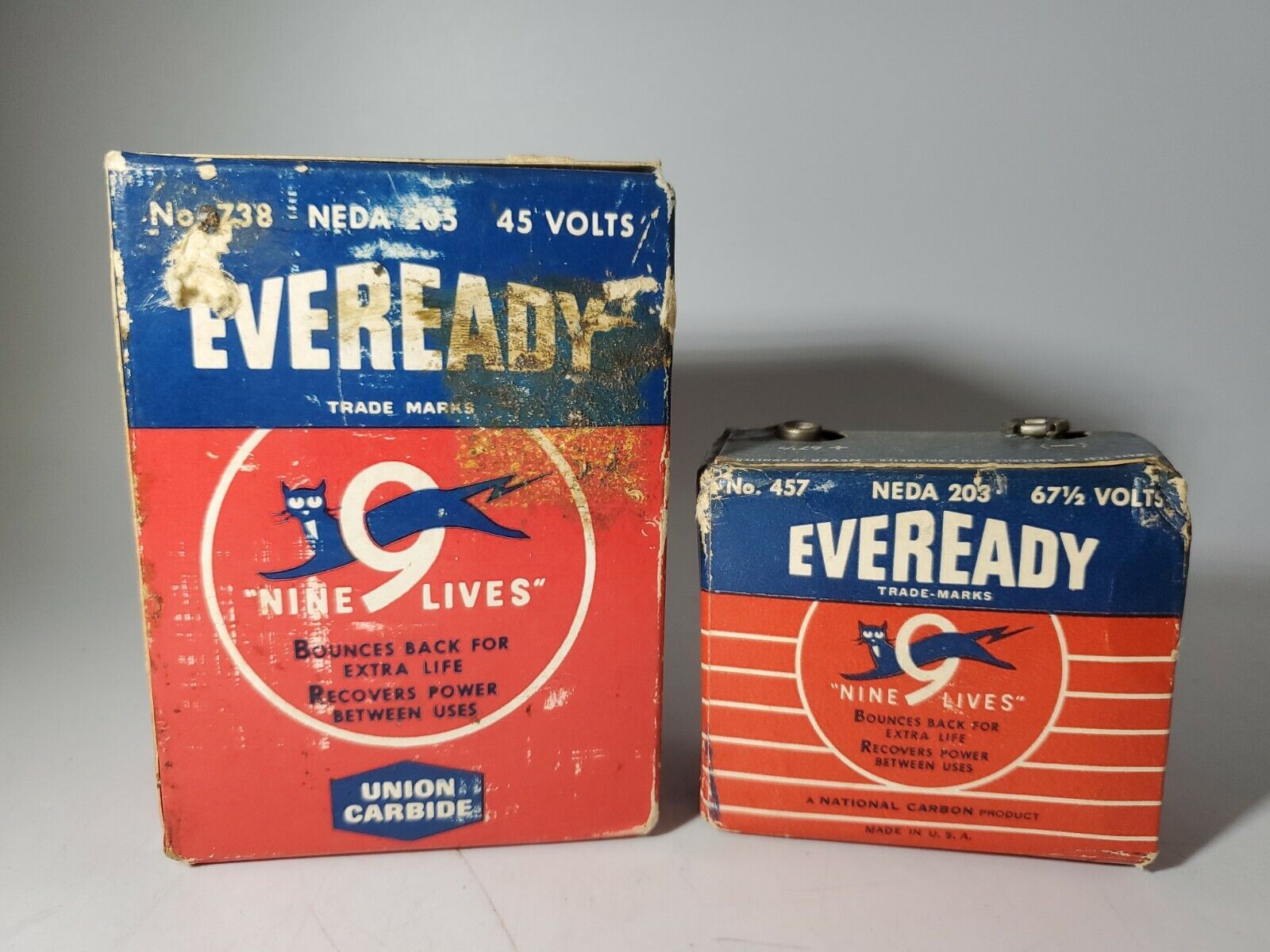 LOT OF 2 Vintage Eveready Nine Lives Batteries 
