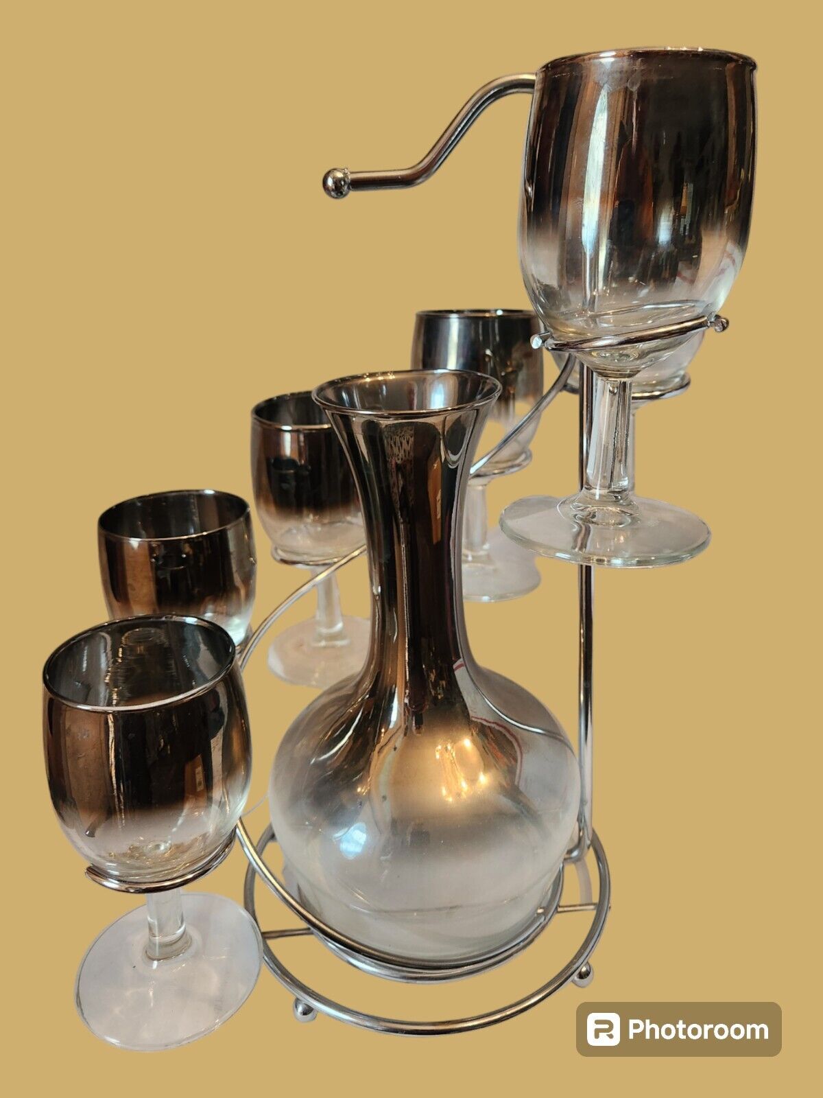 MCM Silver Fade Dorothy Thorpe Decanter & Wine Glass Set on Spiral Stand 1960's