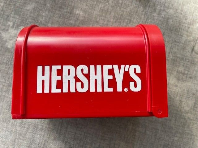 HERSHEY'S CHOCOLATE MAILBOX Red Plastic Collectible Storage ​Vintage 1988