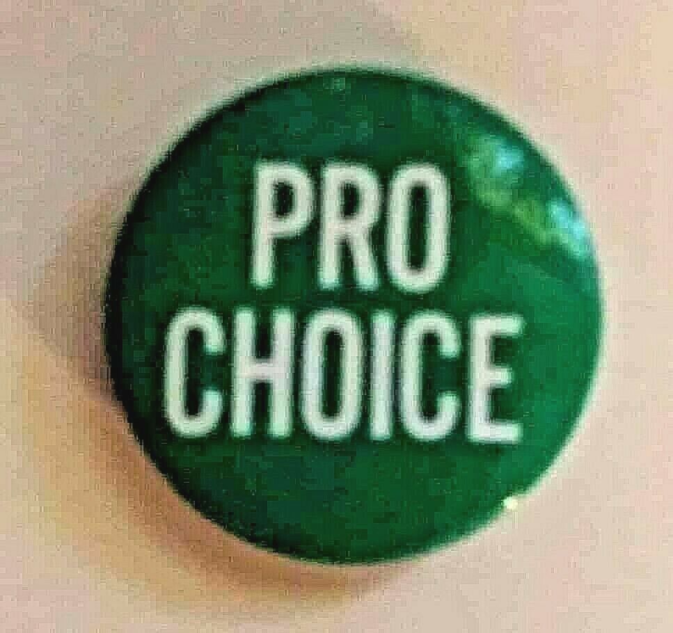 PRO CHOICE - 1989 Button supporting Womens\' Reproductive Rights - Pro Choice Pin