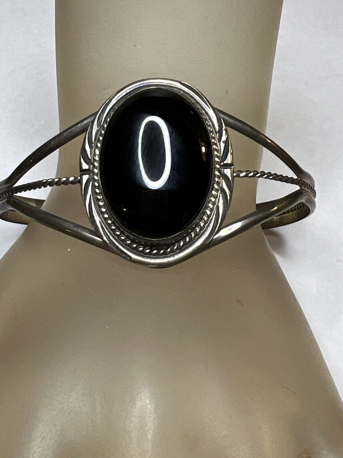 Vintage  Navajo Sterling Silver Cuff Bracelet Large Black Onyx