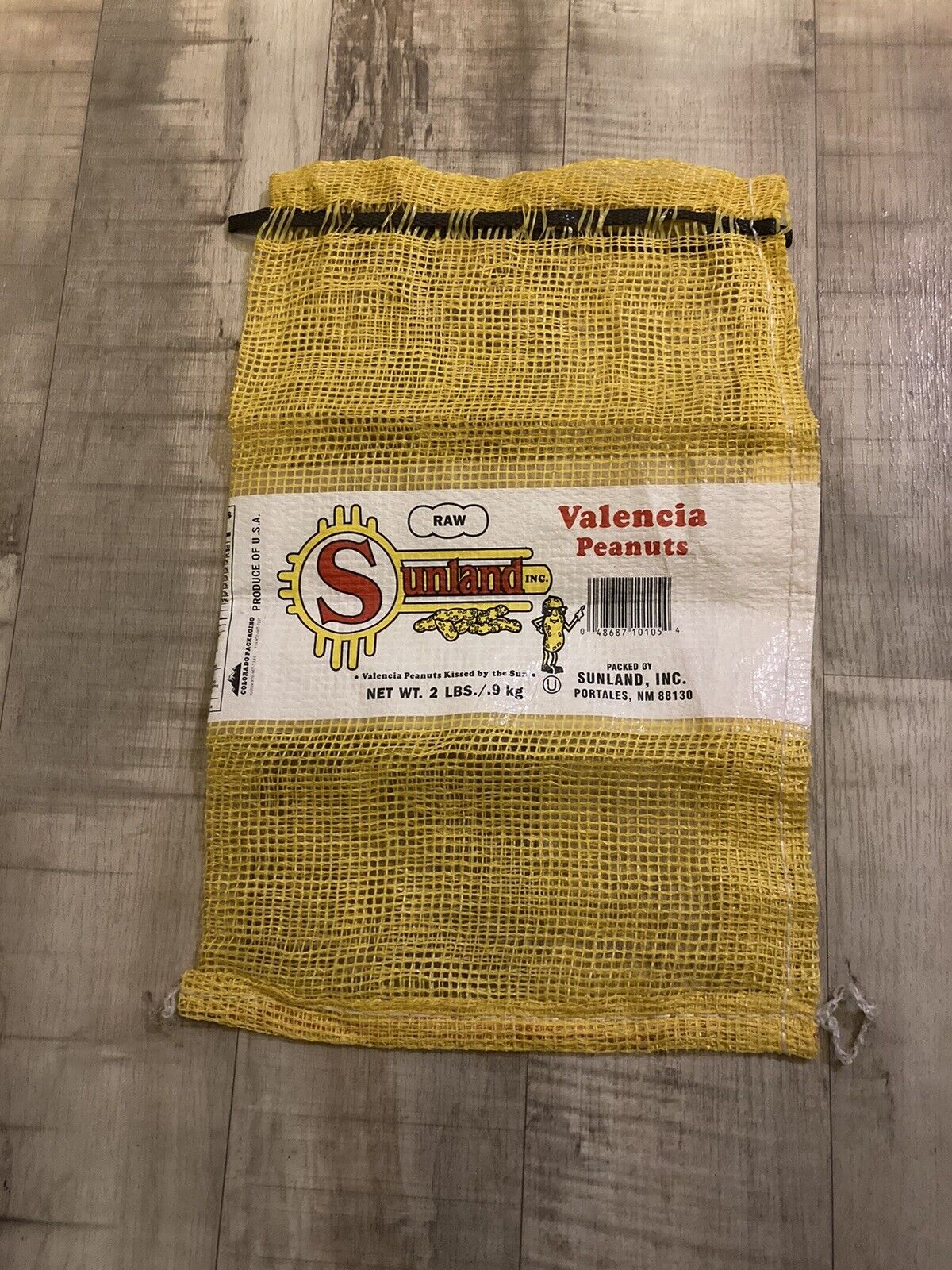 Sunland Valencia Peanut 2lb Yellow Mesh Bag