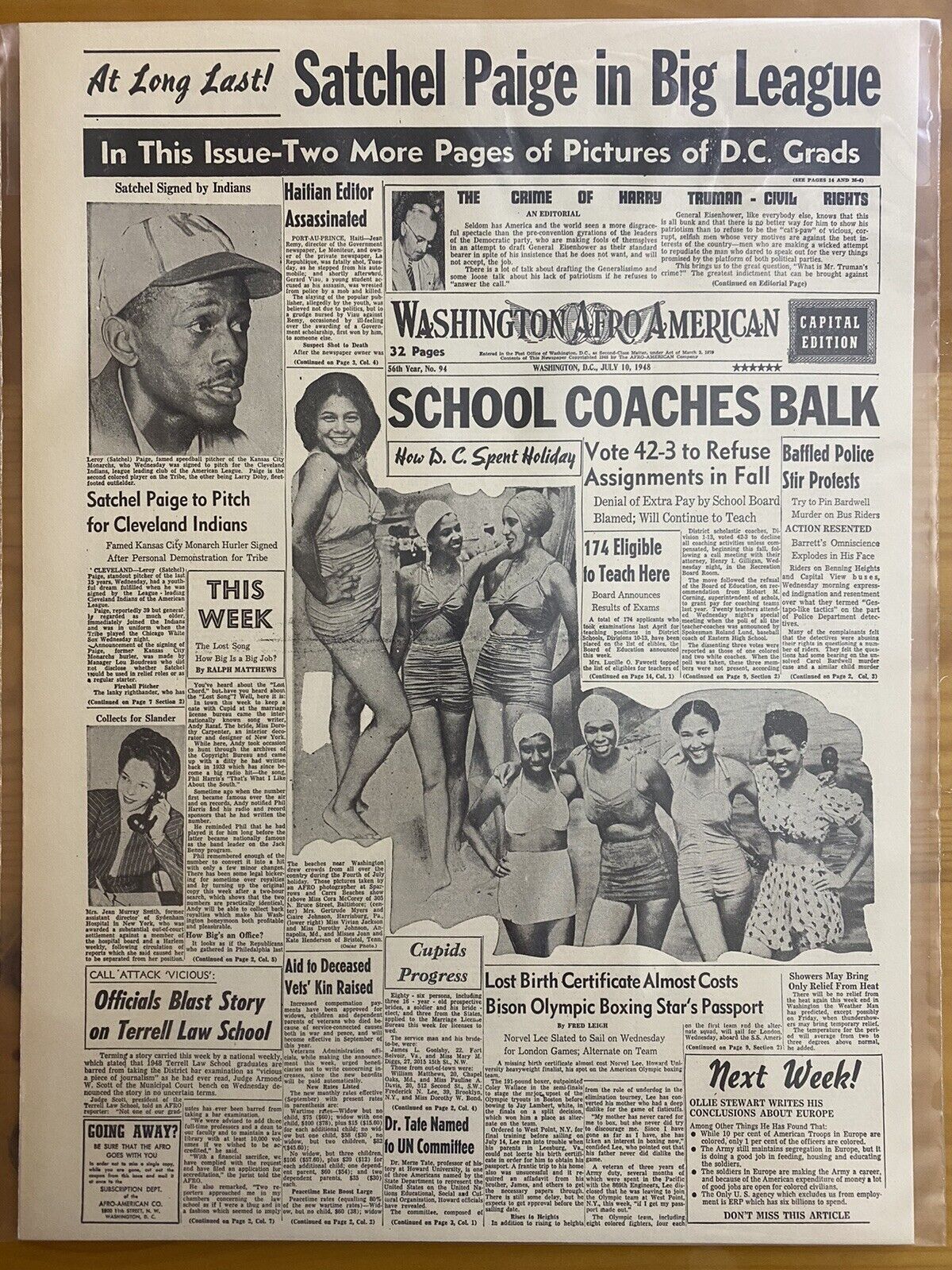 VINTAGE NEWSPAPER HEADLINE SATCHEL PAIGE ROOKIE JOINS MAJOR LEAGUE BASEBALL 1948