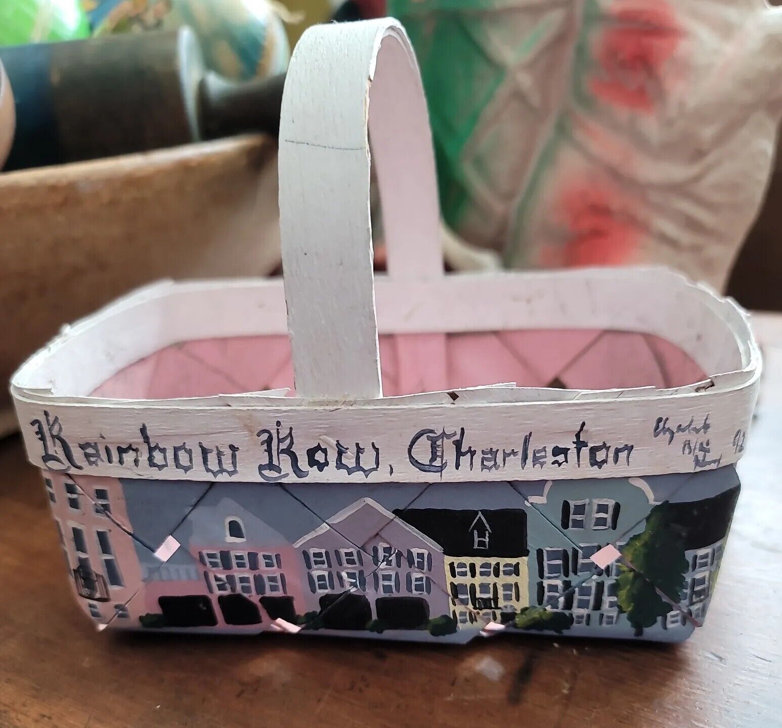 Vintage Basket Miniature Handpainted Rainbow Row  Charleston S Carolina 1992 