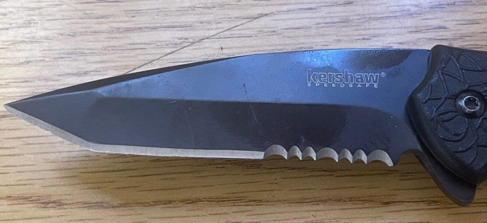 Kershaw Speedsafe Pocket Knife 1835TBLKST KAI Design Black - Serrated Blade 