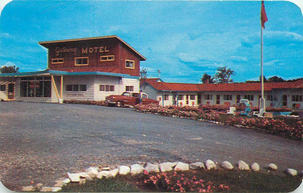 1950s Gateway Motel 1000 Islands Gananoque Canada CA Souvenir Business Card