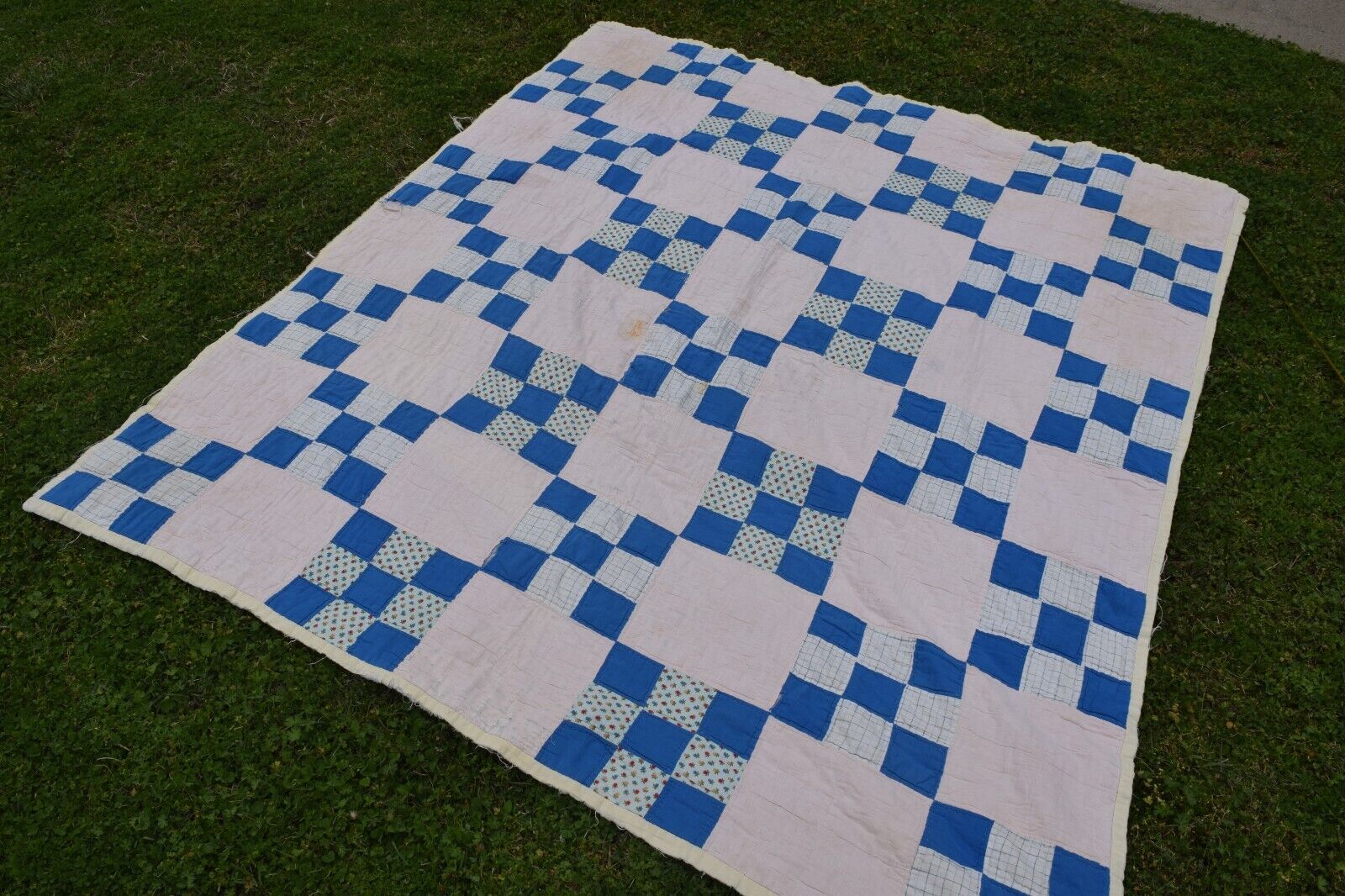 1930's Hand Stitched Nine Patch Quilt Blue White Good Condition 71 x 79.5