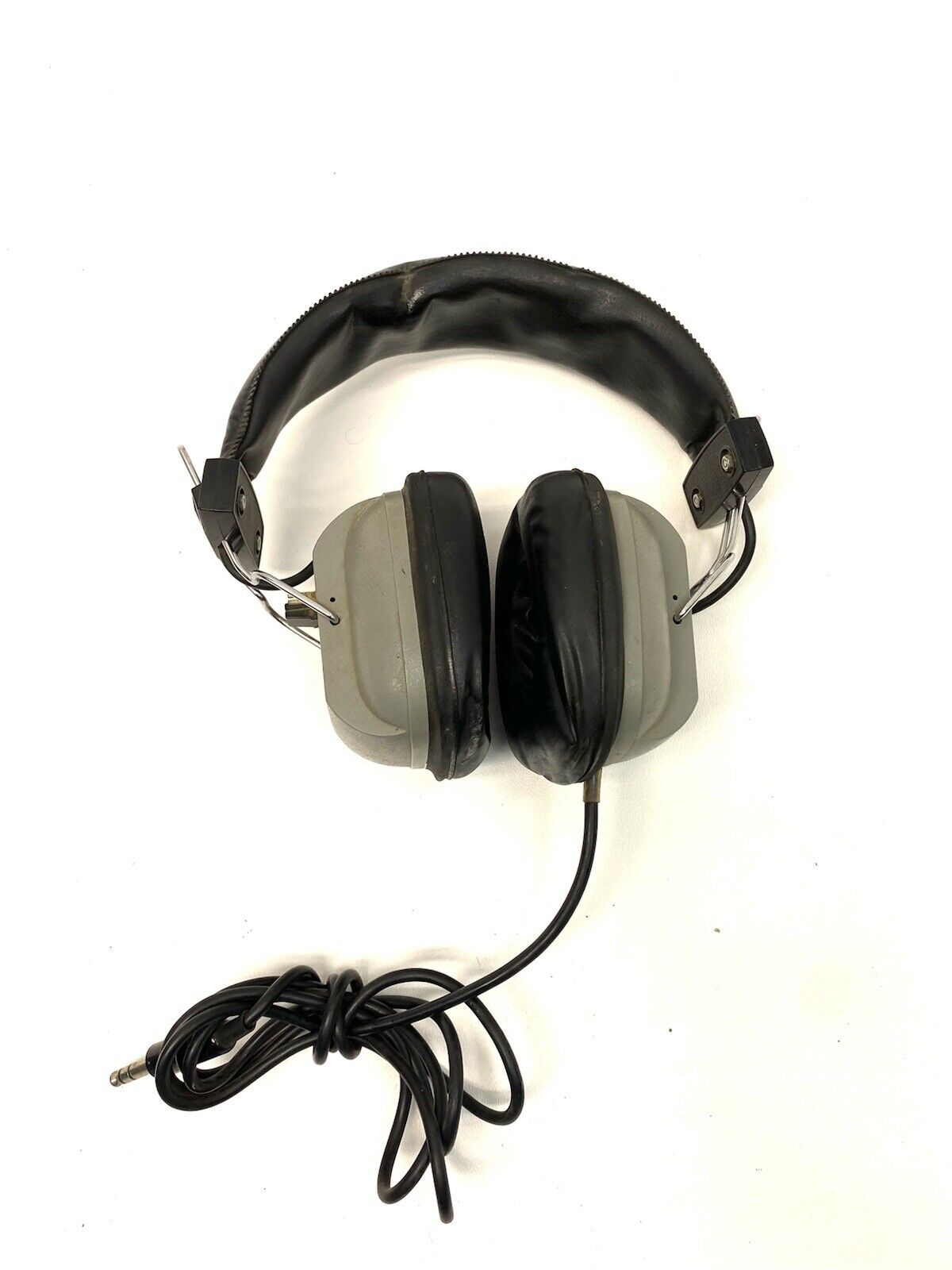 Vintage Realistic NOVA 14 Stereo Headphones L/R Volume Control studio over ear
