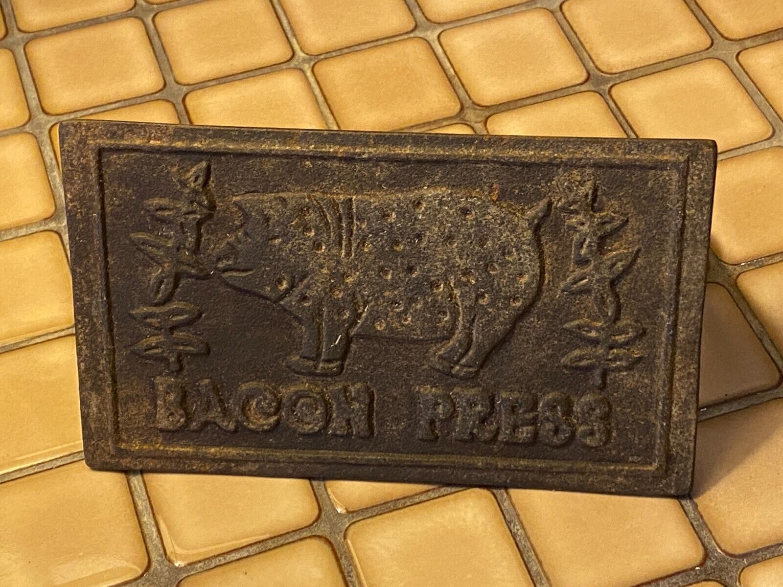Vintage Cast Iron Bacon Press Wood Handle Pig Design