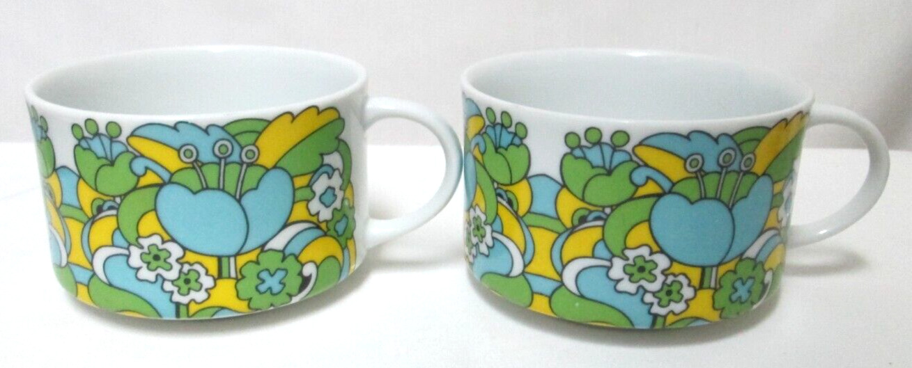 Vintage Groovy coffee soup Mug Cup floral yellow blue white Ceramic Set 2