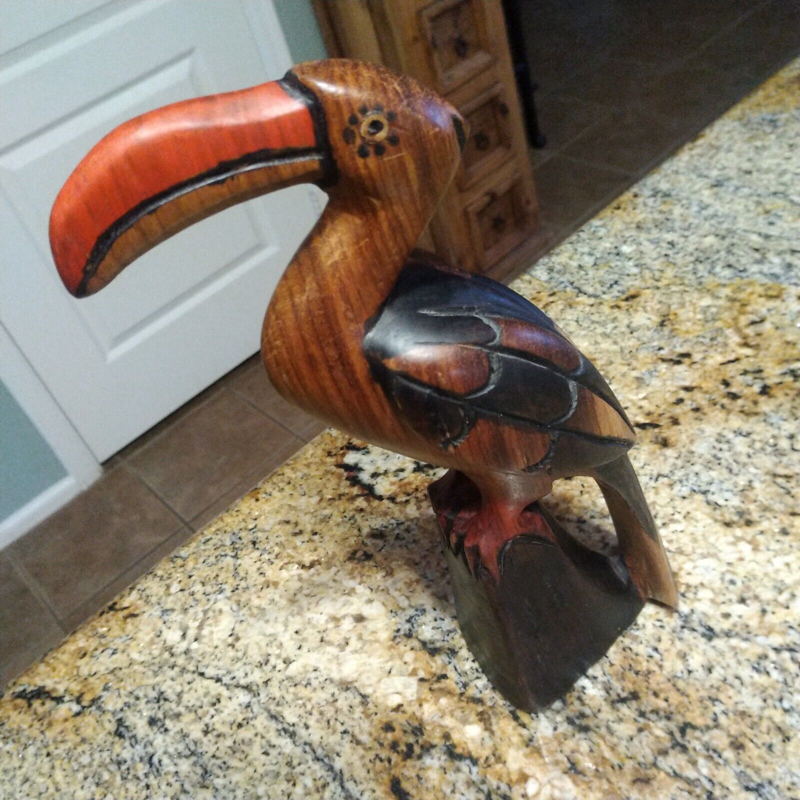 Vintage Hand Carved Wooden Toucan Tropical Bird Sculpture Figurine Statue