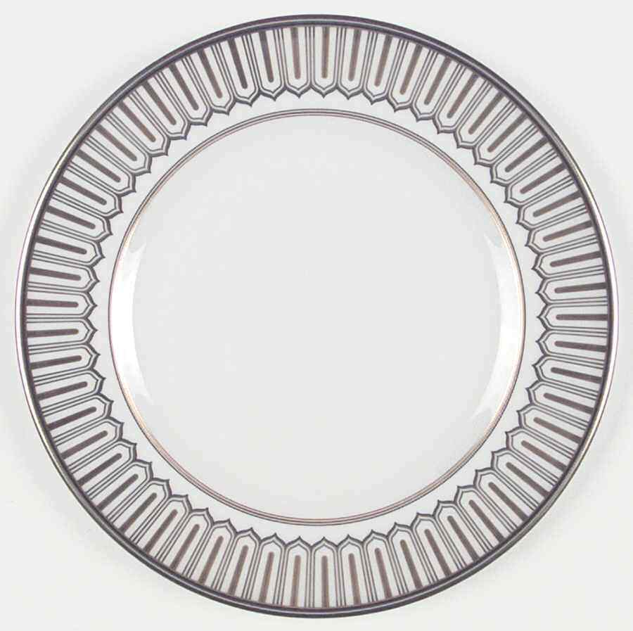 Royal Doulton Oxford Gold and Platinum Accent Luncheon Plate 2276415