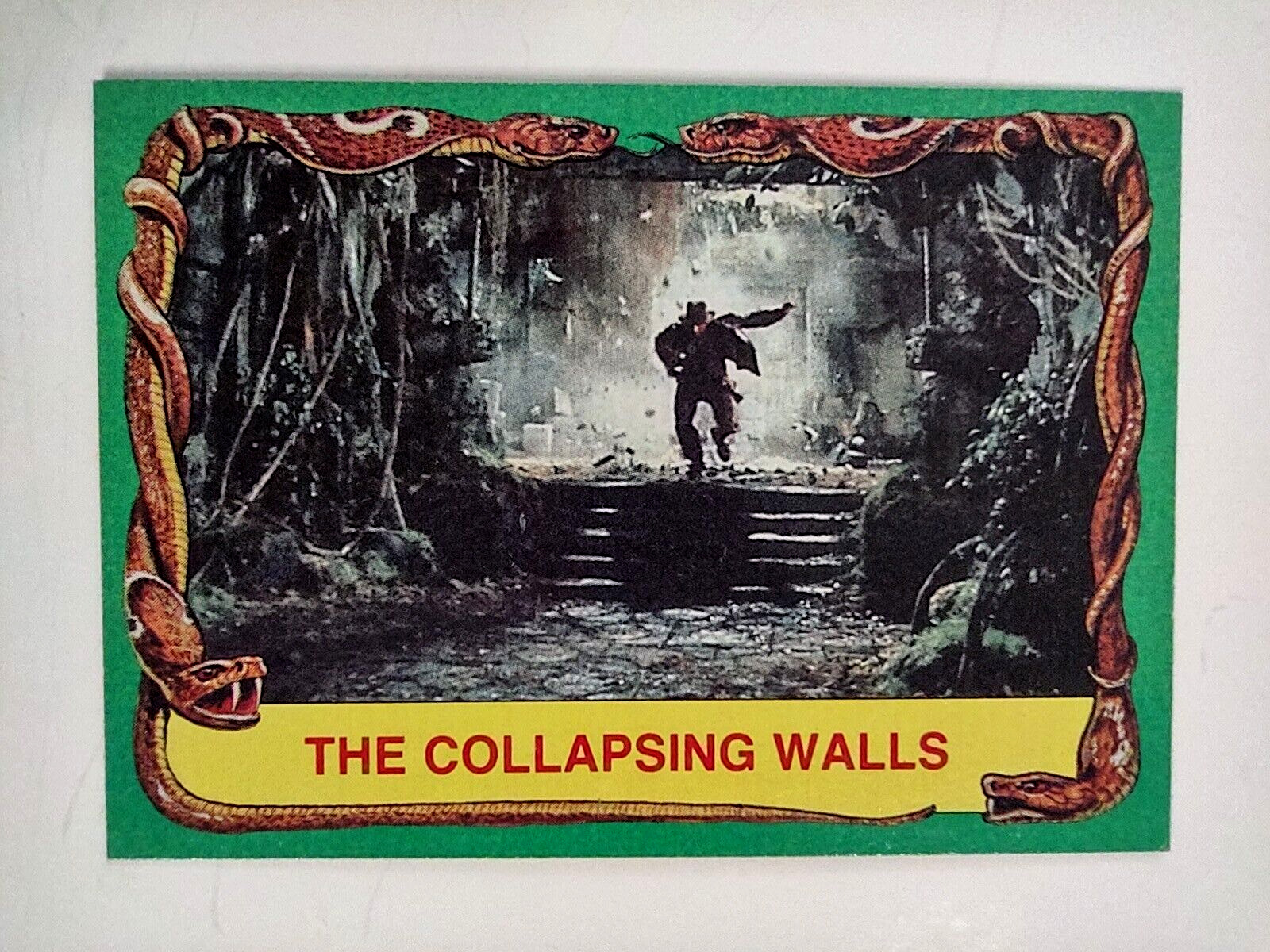 1981 Topps Raiders of the Lost Ark #11 The Collapsing Walls Indiana Jones