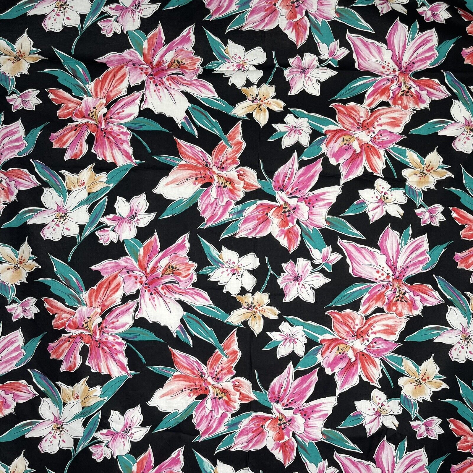 Vtg Floral Fabric Hawaiian Print Large Flower Black Lightweight Cotton 104\