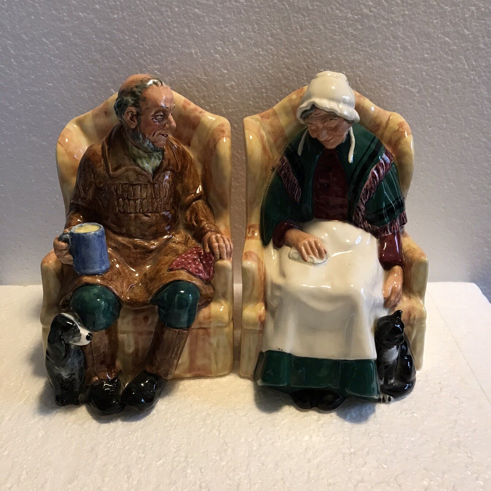 Vintage Royal Doulton Uncle Ned 1951 Forty Winks 1974 Figurines 7 Inch Tall