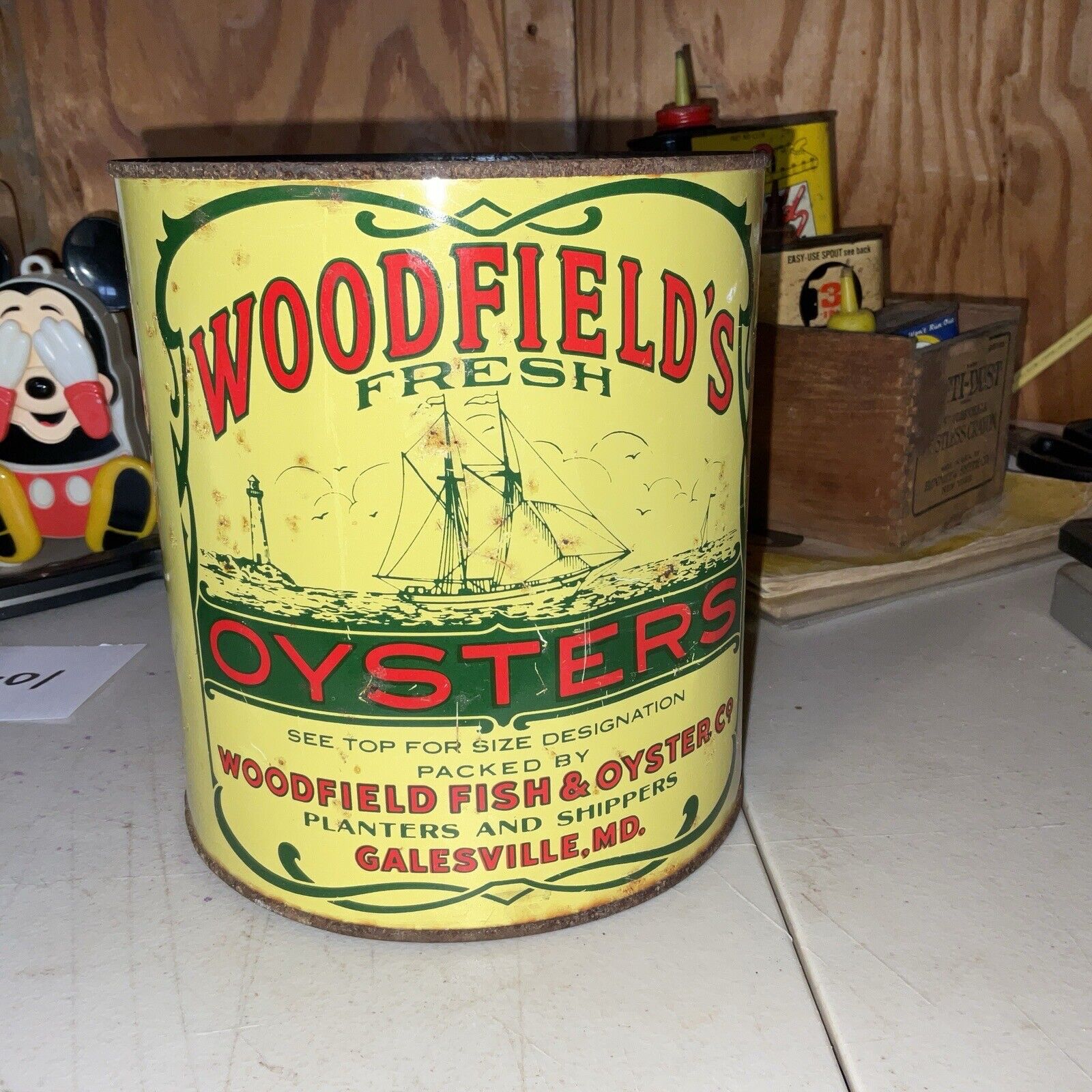 Vintage Woodfield\'s Fresh Oysters One Gallon Tin Can Lid Galesville Maryland