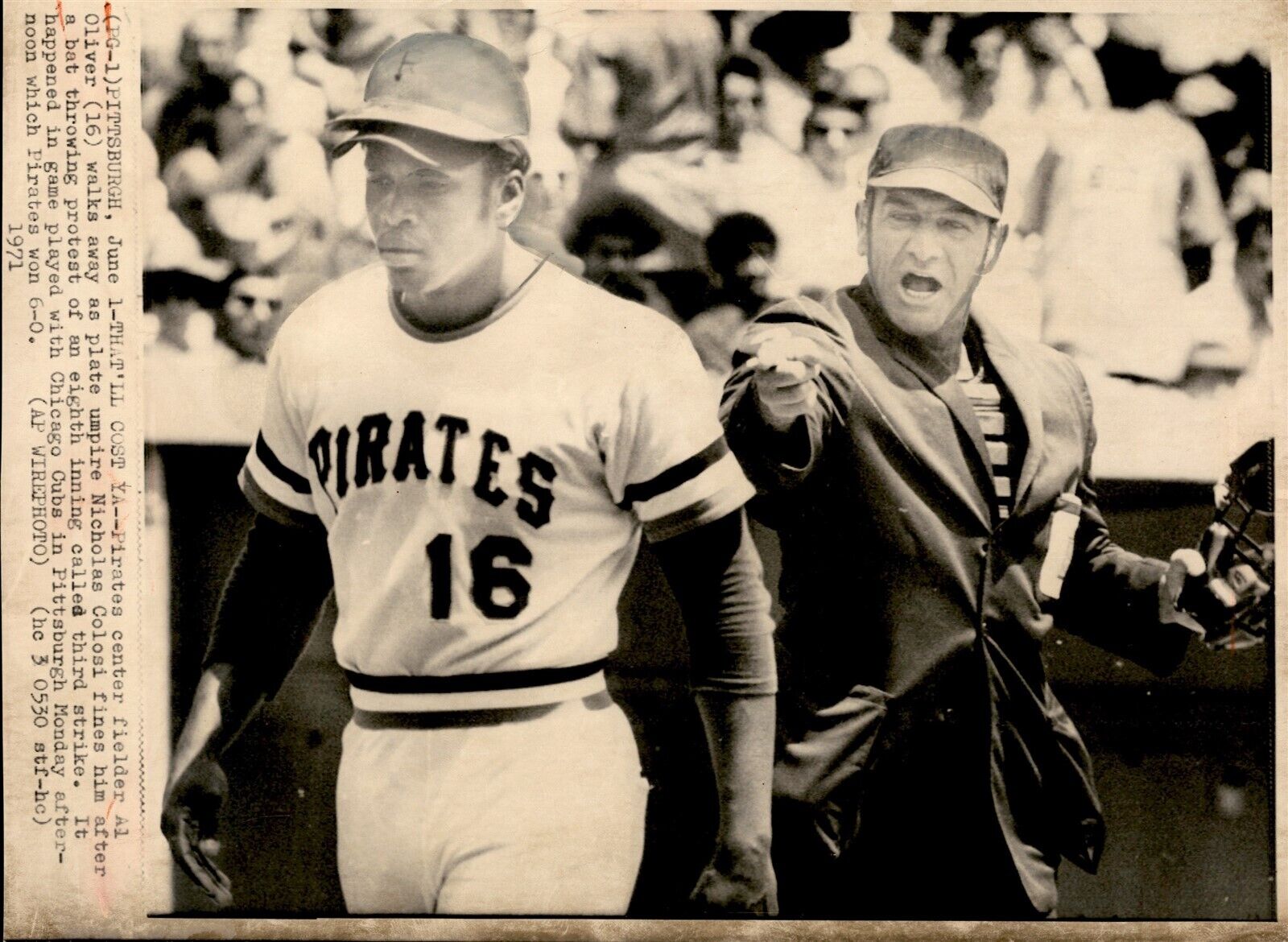 LD277 1971 Wire Photo THAT\'LL COST YA PIRATES AL OLIVER FINED FOR THROWING BAT