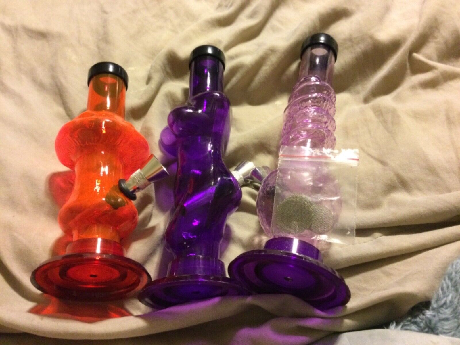1” Acrylic Water Pipe/Bubbler with Metal Bowl  Choice of Color 