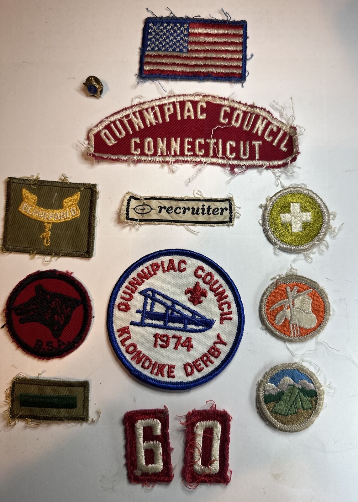 Vintage 1974 Quinnipiac Council Scout Scouting Pin Patches Klondike Derby