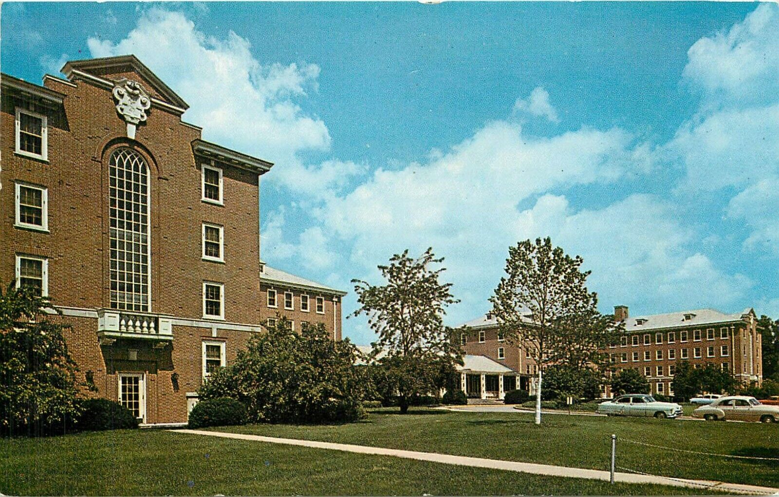 Lincoln Avenue Residence Hall University Illinois pm 1963 Champaign Postcard