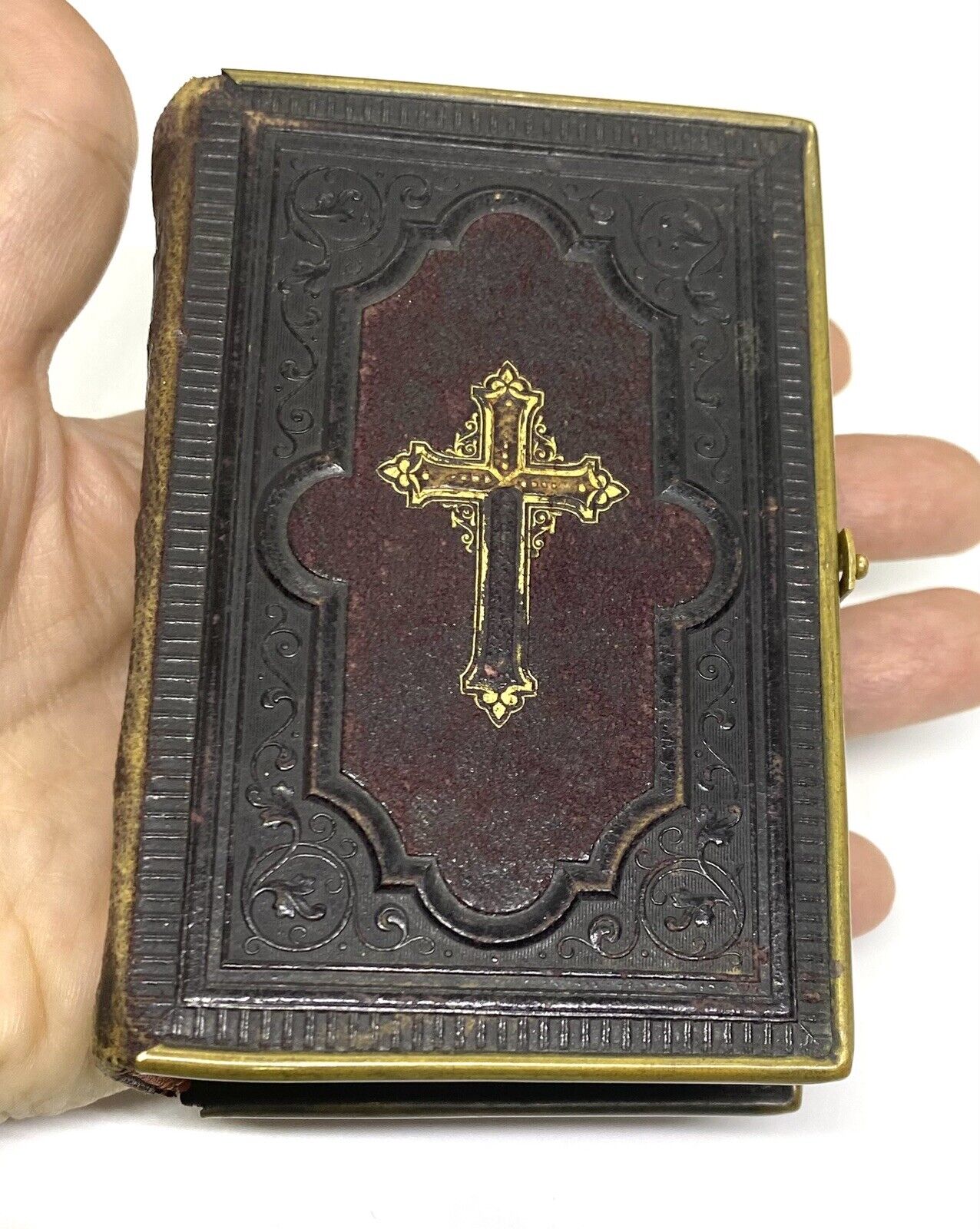 Antique 1889 German Small Bible With Gold Gilded Papper Ends 4.1/8 X 3”