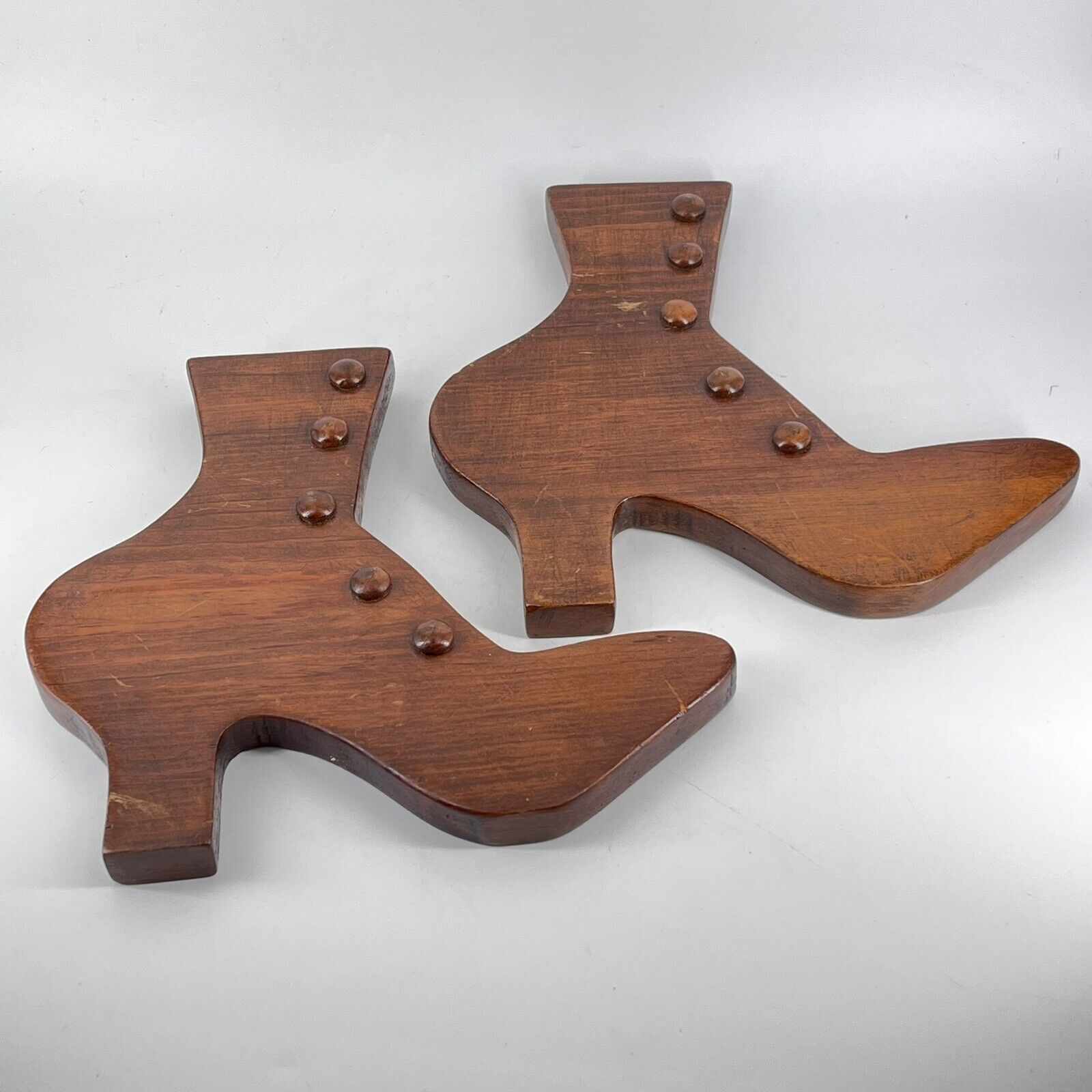 Vintage Wood Wooden Victorian Button Up Shoe Boot Wall Plaques Pair Kitschy