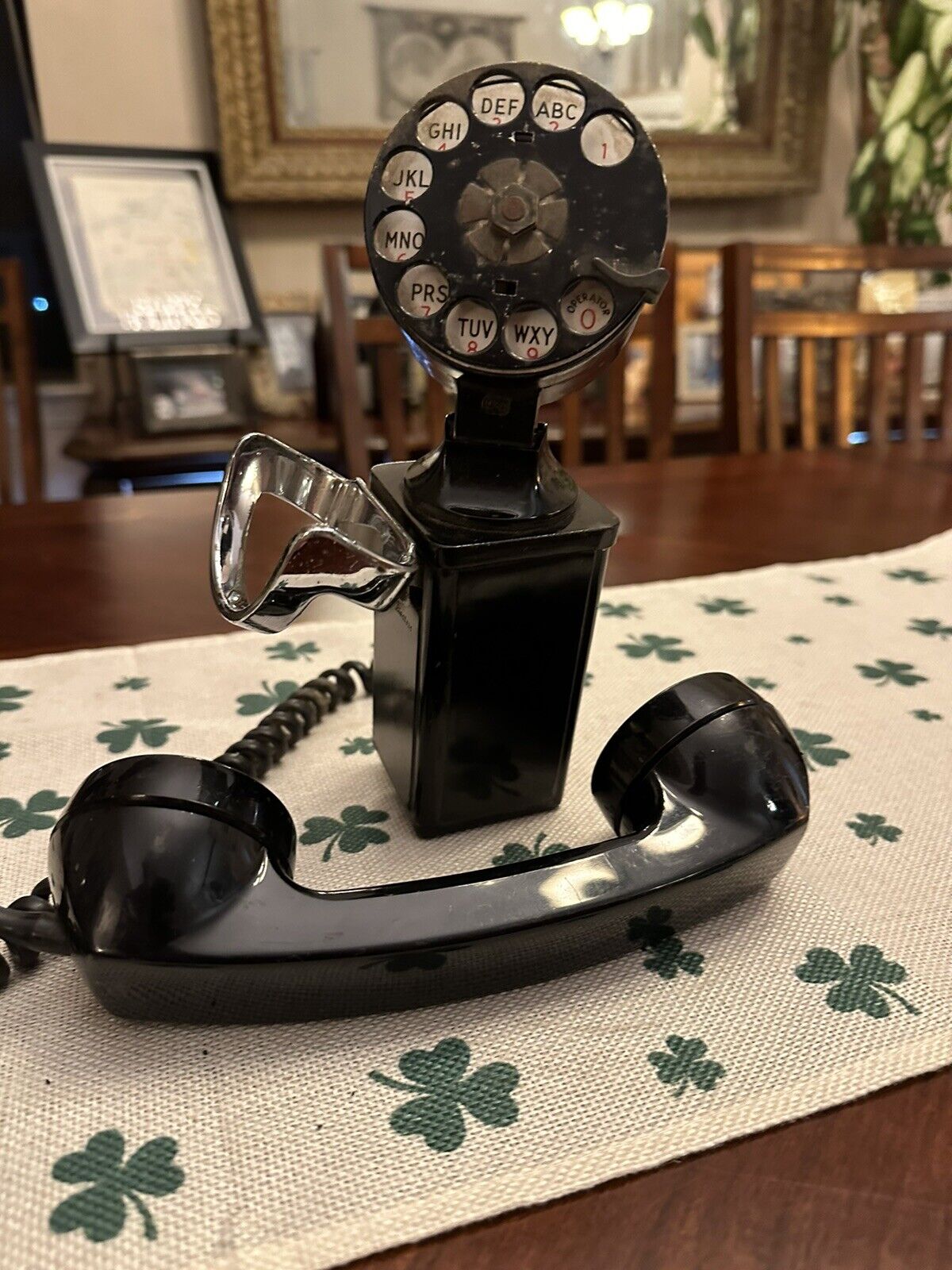 Very Nice Original Western Electric G7/G8 Telephone.