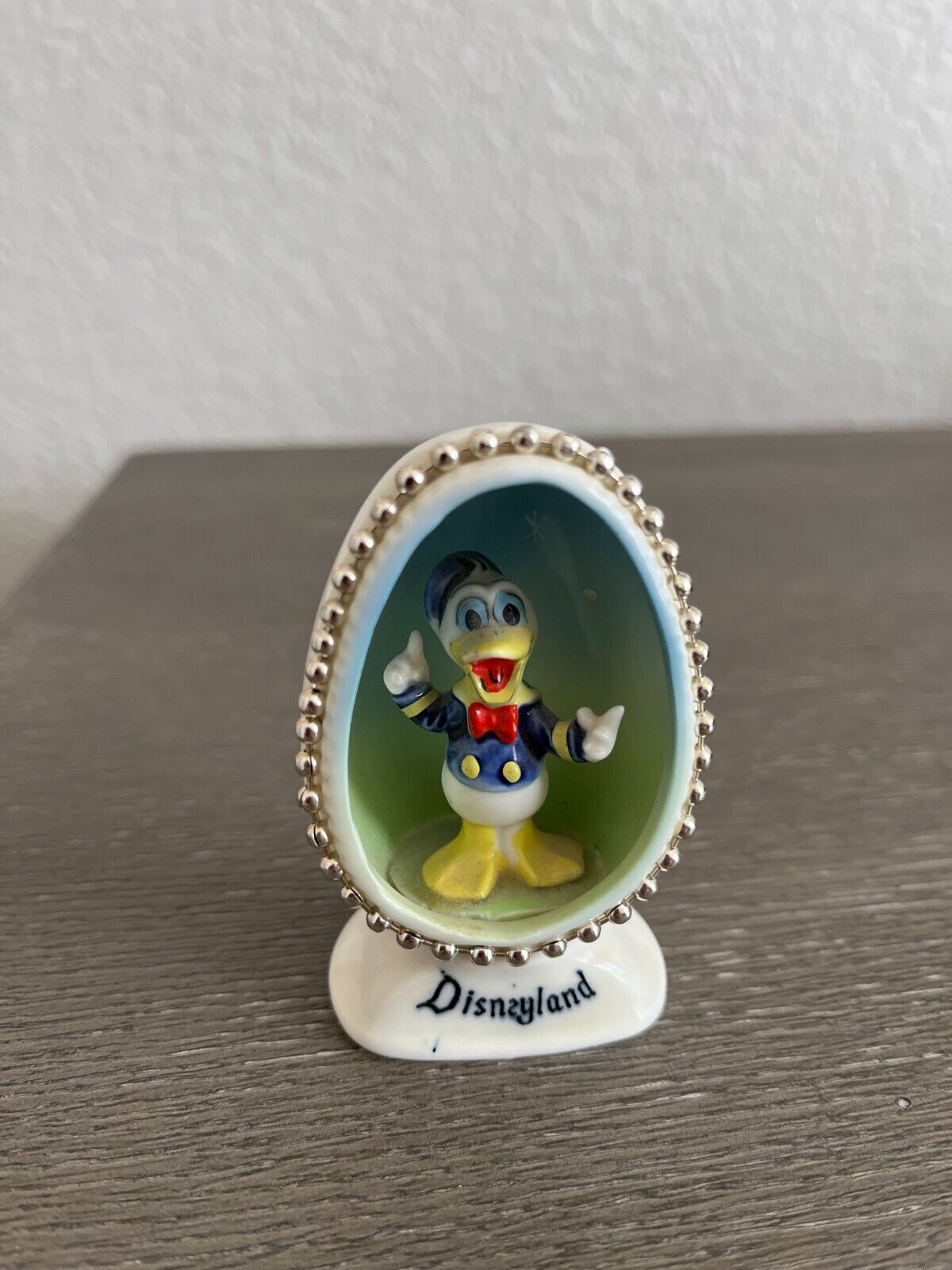 1960’s Disneyland Donald Duck Bone China Egg Souvenir