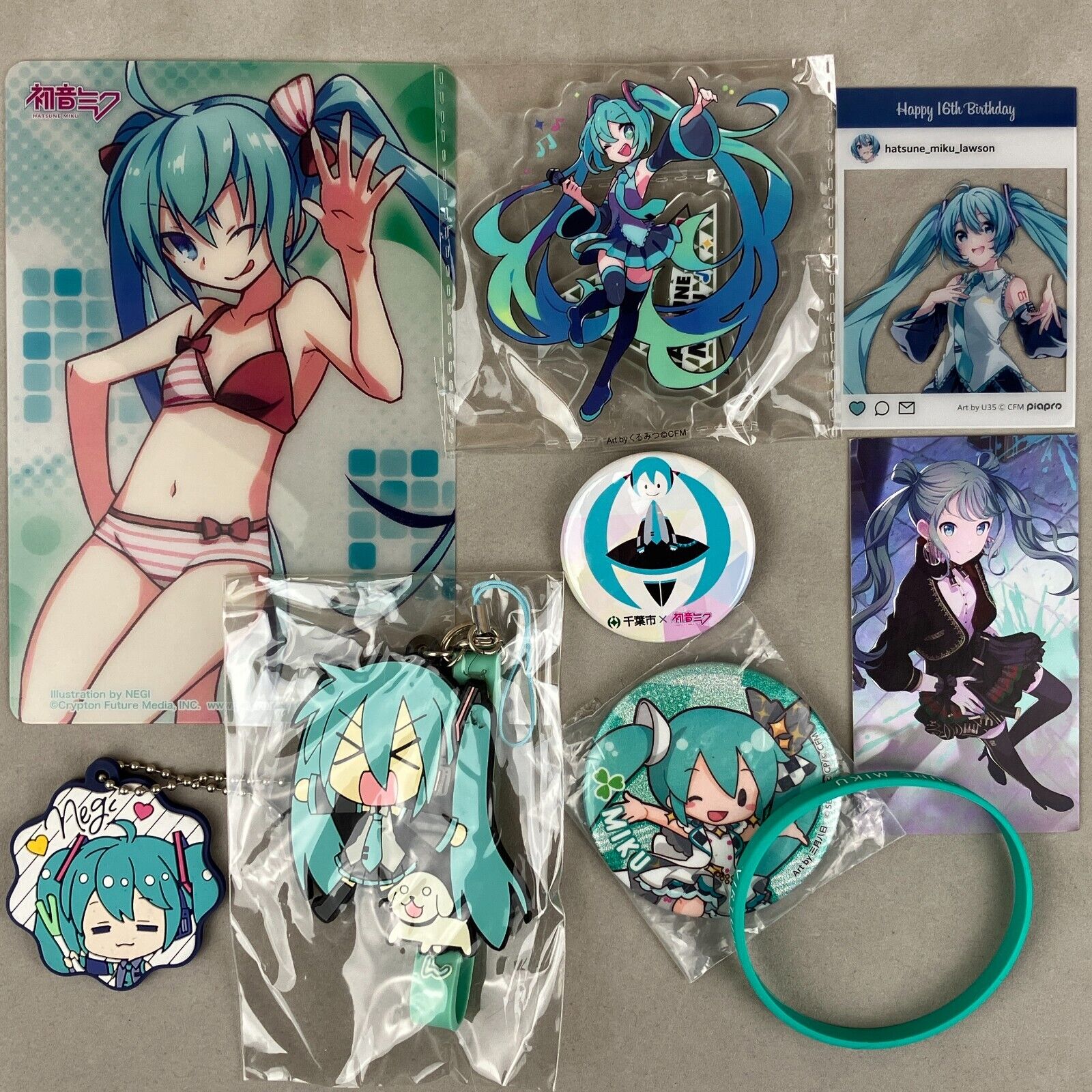 Project Sekai Vocaloid Hatsune Miku Anime Goods Lot Can Badge Acrylic Stand etc.