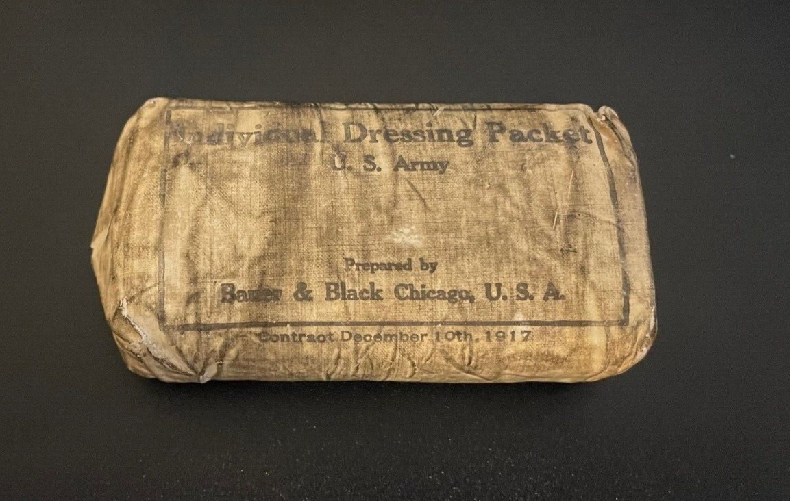 WWI US ARMY M1910 FIRST AID KIT BANDAGE, SEALED-DATED 1917