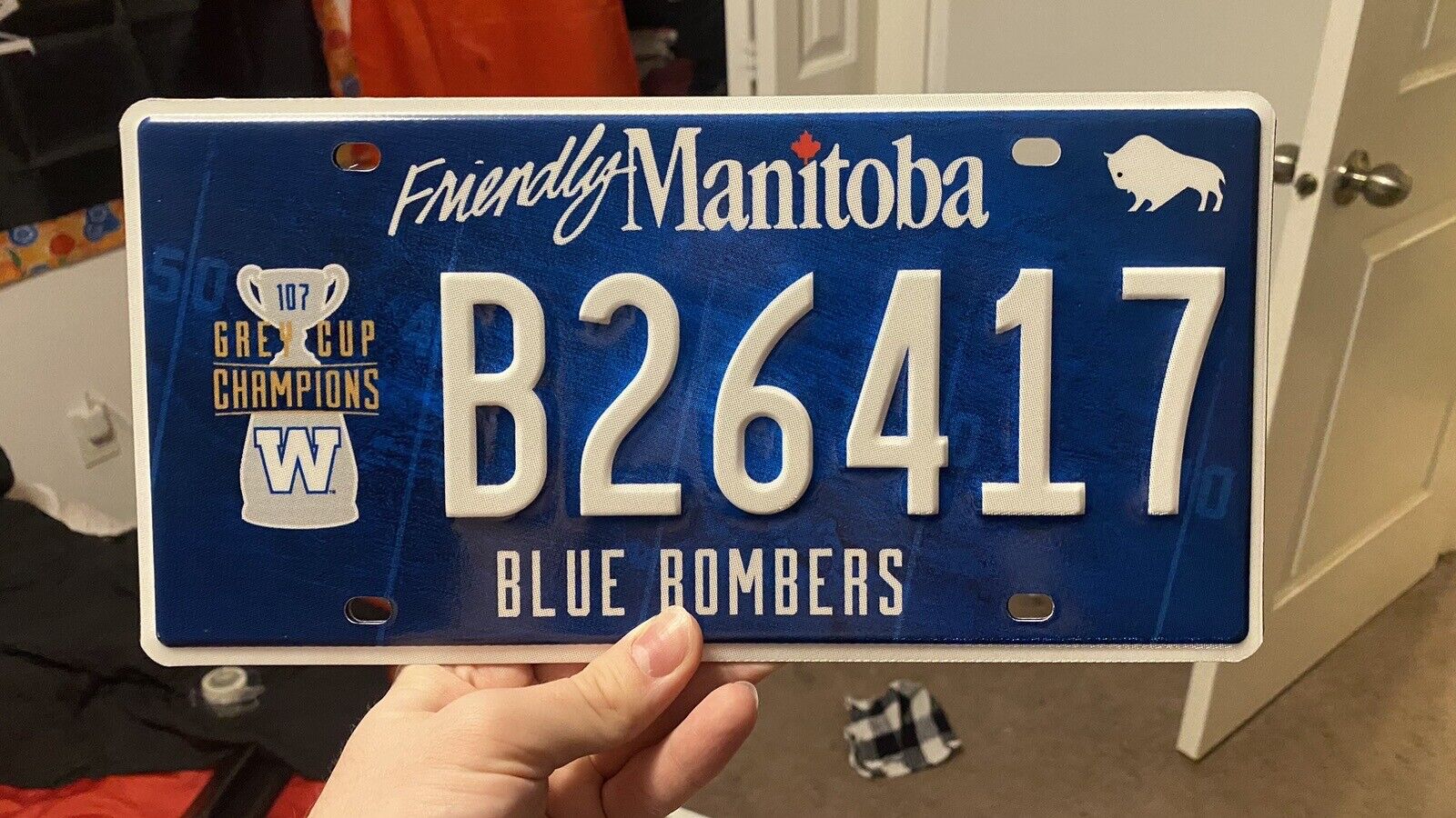 Manitoba SPECIALTY License Plate - CFL Winnipeg Blue Bombers - OFFICIAL PLATE*
