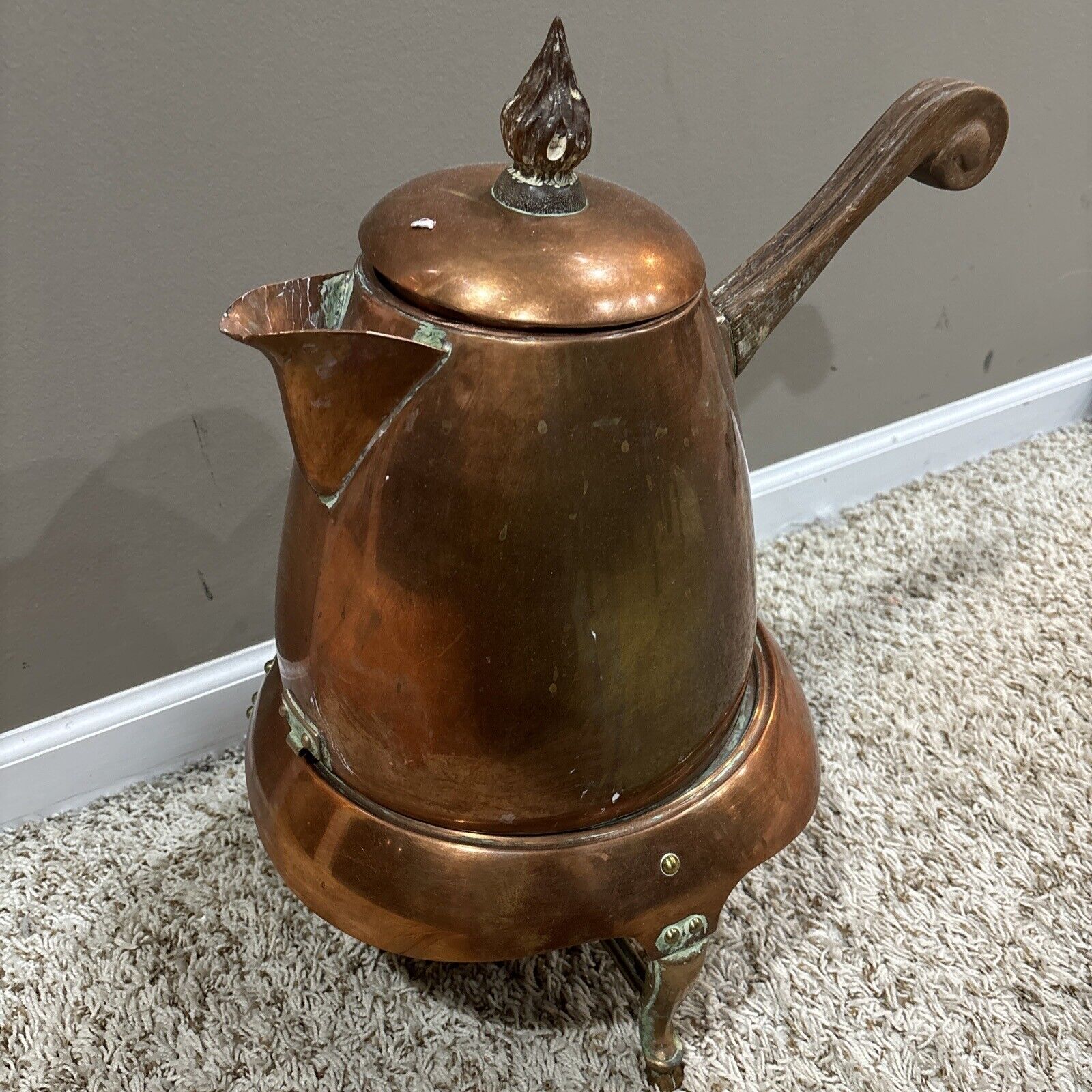 VINTAGE  JC J C MOORE MID CENTURY PROVINCIAL COPPER COFFEE URN & STAND