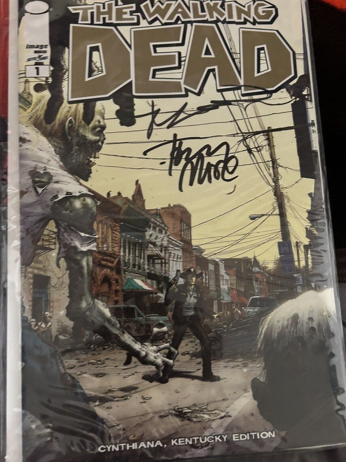 Image Comics The Walking Dead #1 Cynthiana Kentucky Edition Only 750 Signed