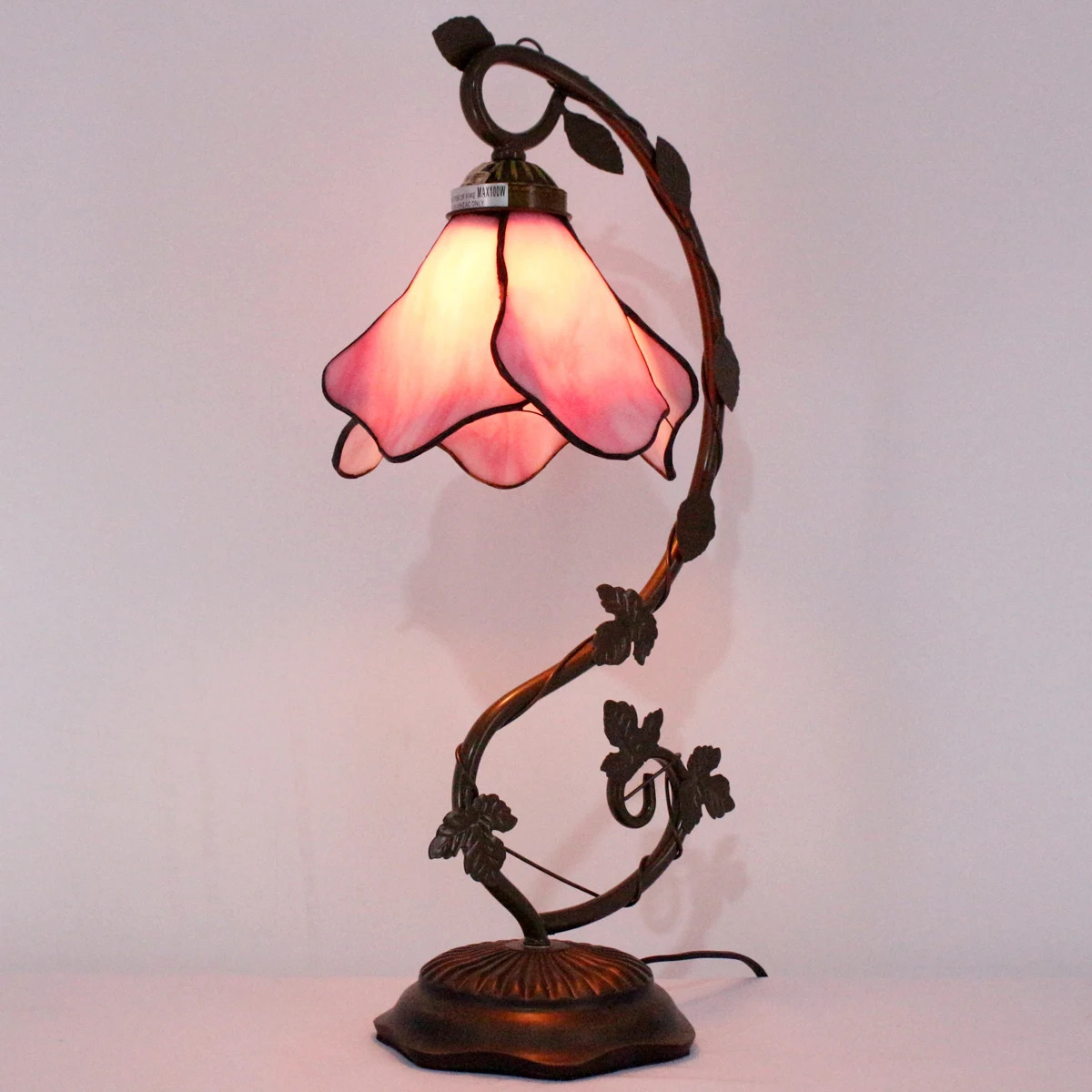 Tiffany Style Pink Flower Petals Stained Glass Table Lamp