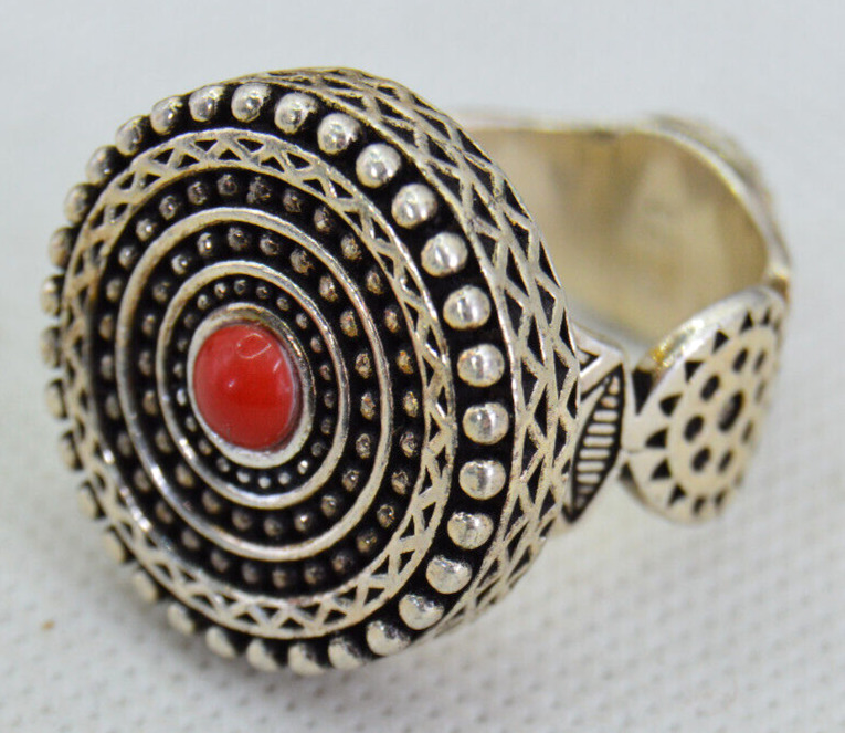 Ancient Antique Victorian Silver Ring With Red Stone Amazing Vintage Ethnic