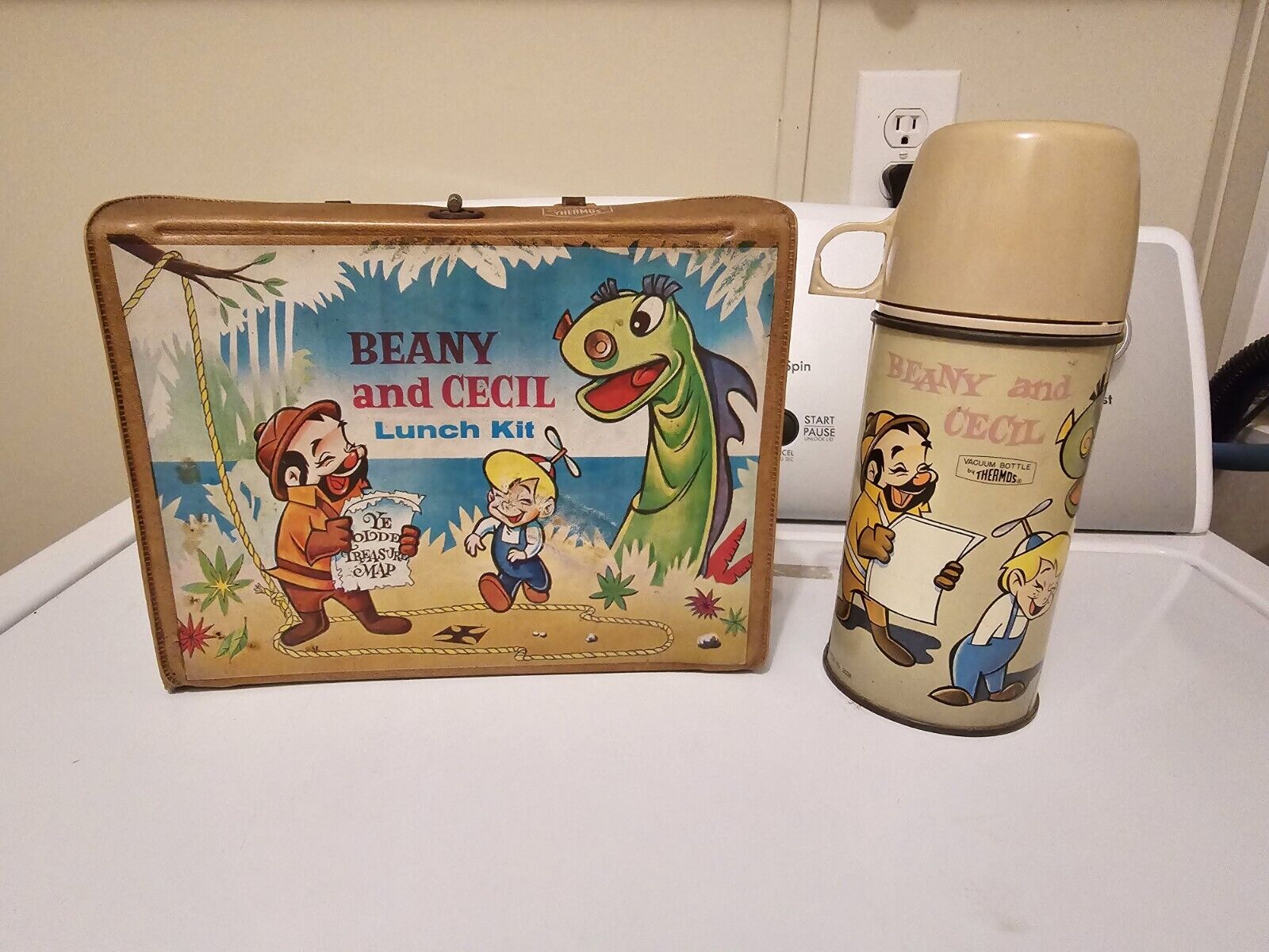 Vintage Beany And Cecil Lunchbox Tan with thermos, Rare 1963 Vinyl