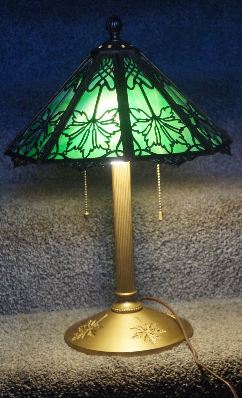 Antique 1920s Art Deco Bradley Hubbard GREEN Slag Glass Table Lamp - BEAUTY