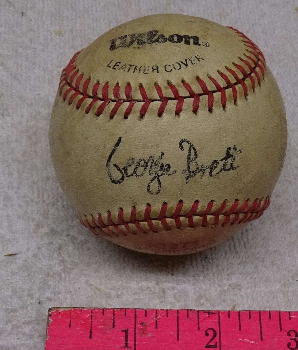 ** Vintage - WILSON BASEBALL - w GEORGE BRETT Name on it -- USED but SUPER NEAT