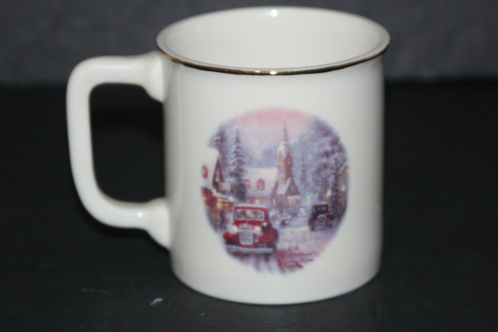 Christmas Thomas Kinkade Village Christmas Coffee Mug Tea Cup Ivory Gold Trim 